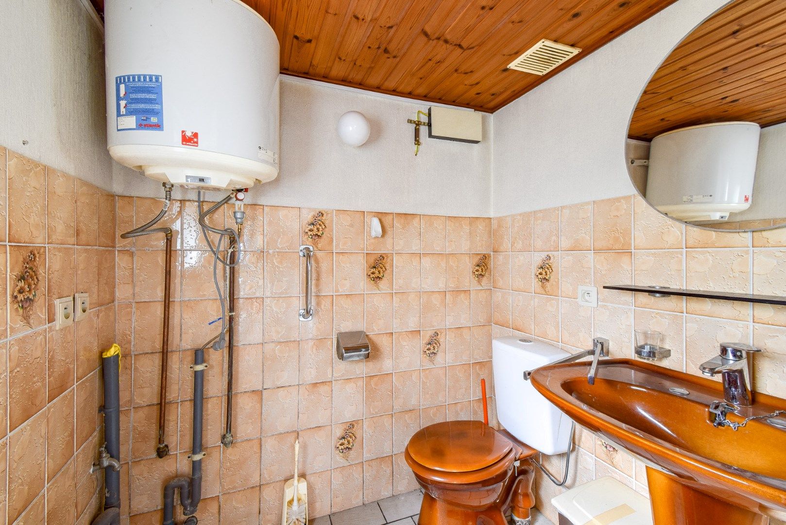 Te renoveren halfopen woning in Koekelare foto 11