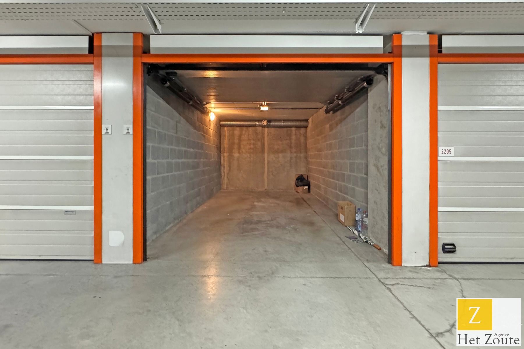Uitstekend gelegen garagebox - Minigolf Knokke foto 2