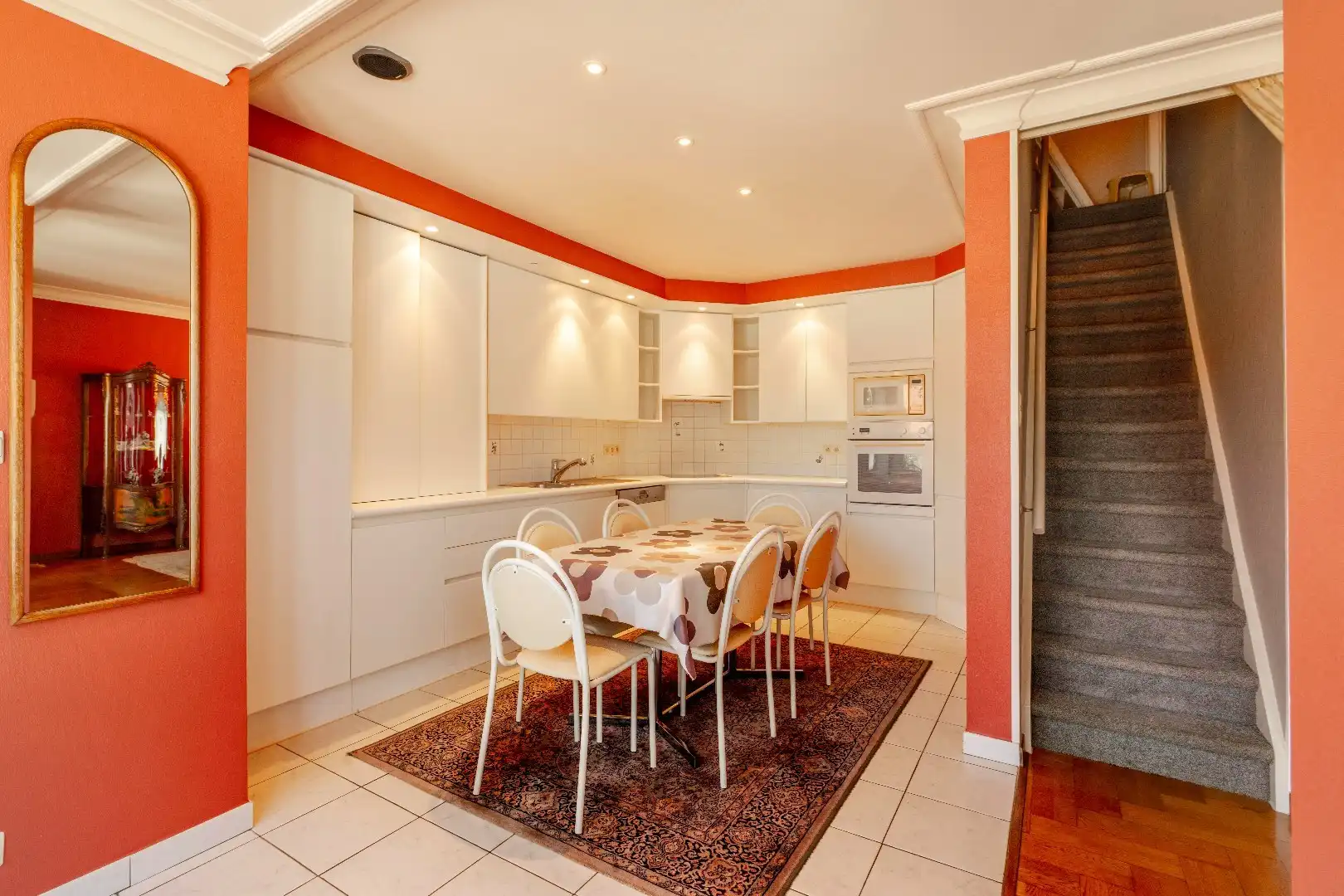 ZEER RUIME WONING MET GARAGE EN LOODS (100 m²) foto 12