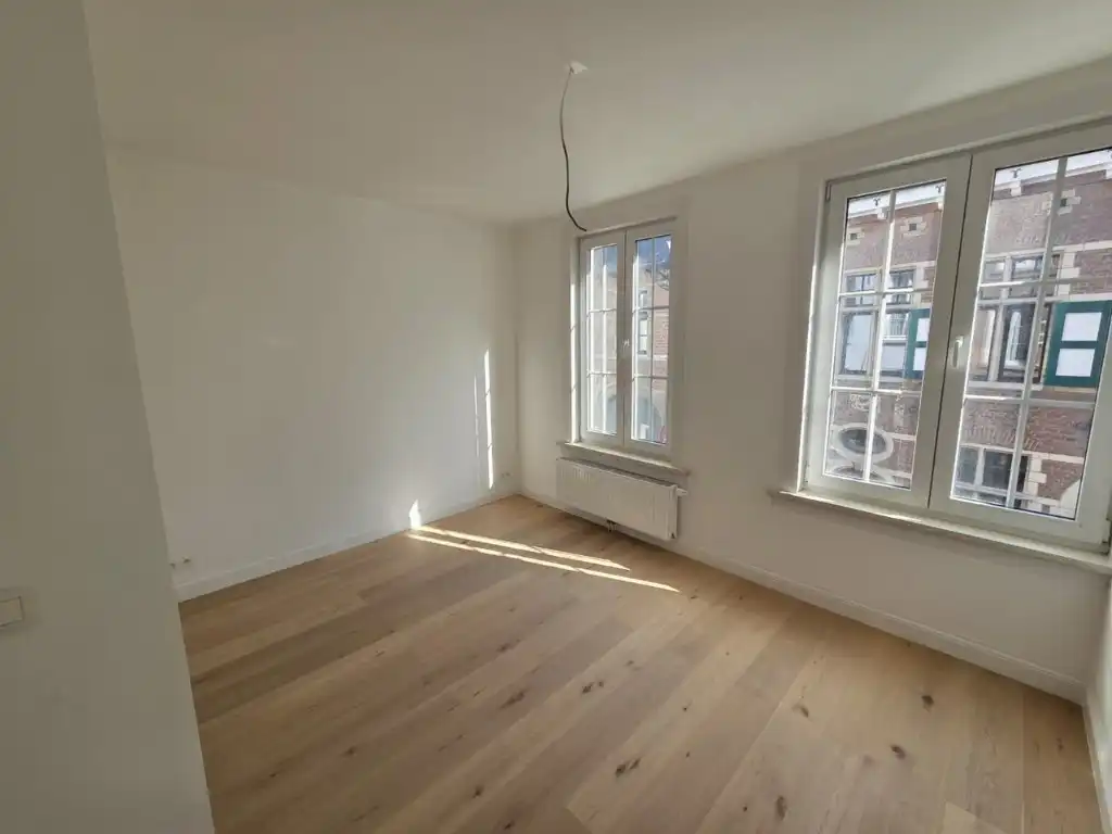 Gerenoveerd appartement in centrum Lier met 2 slaapkamers op 50 meter van de Grote Markt foto 14