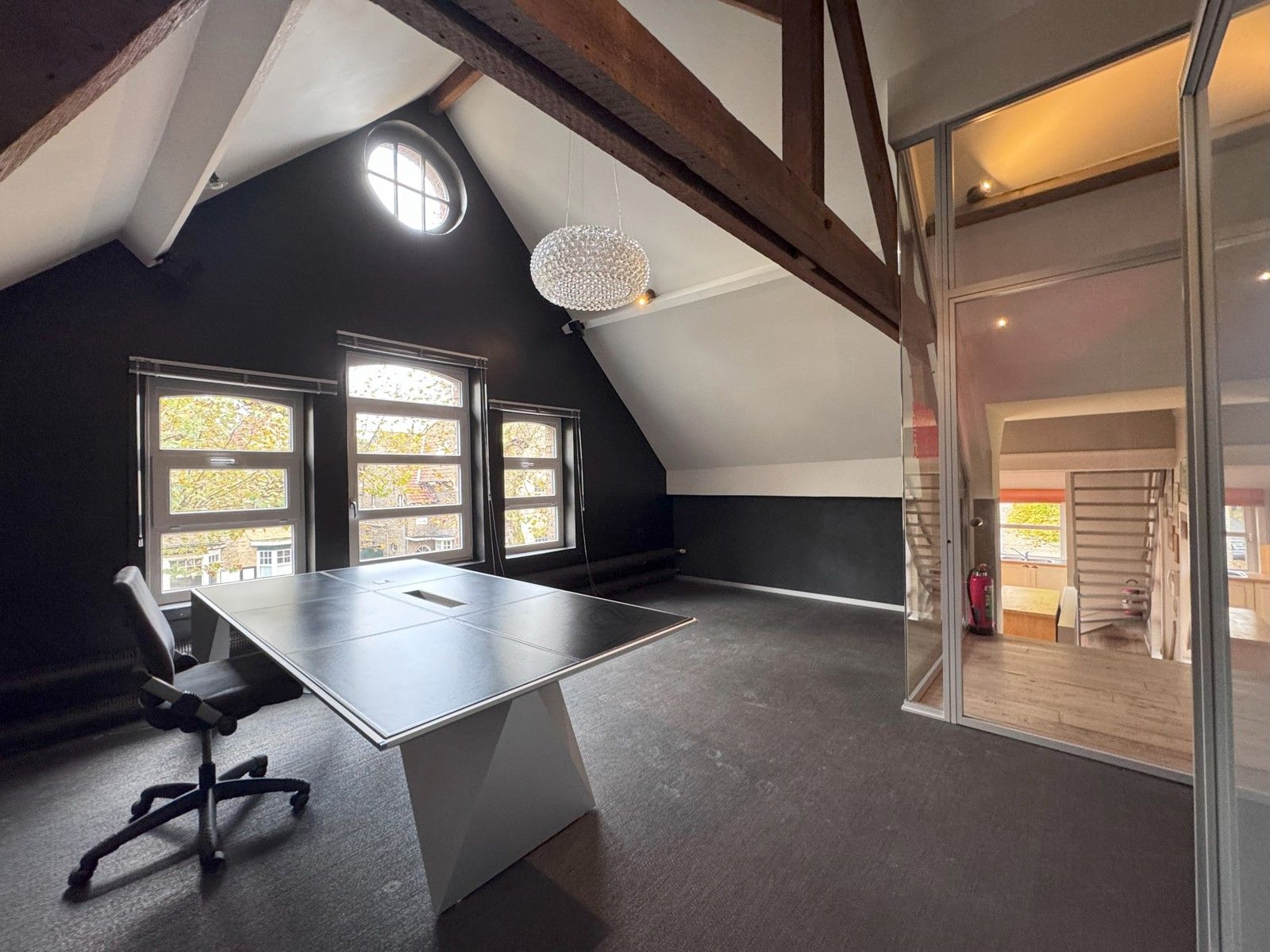 Inspirerende werk-/woonplek te Brugge. foto 20
