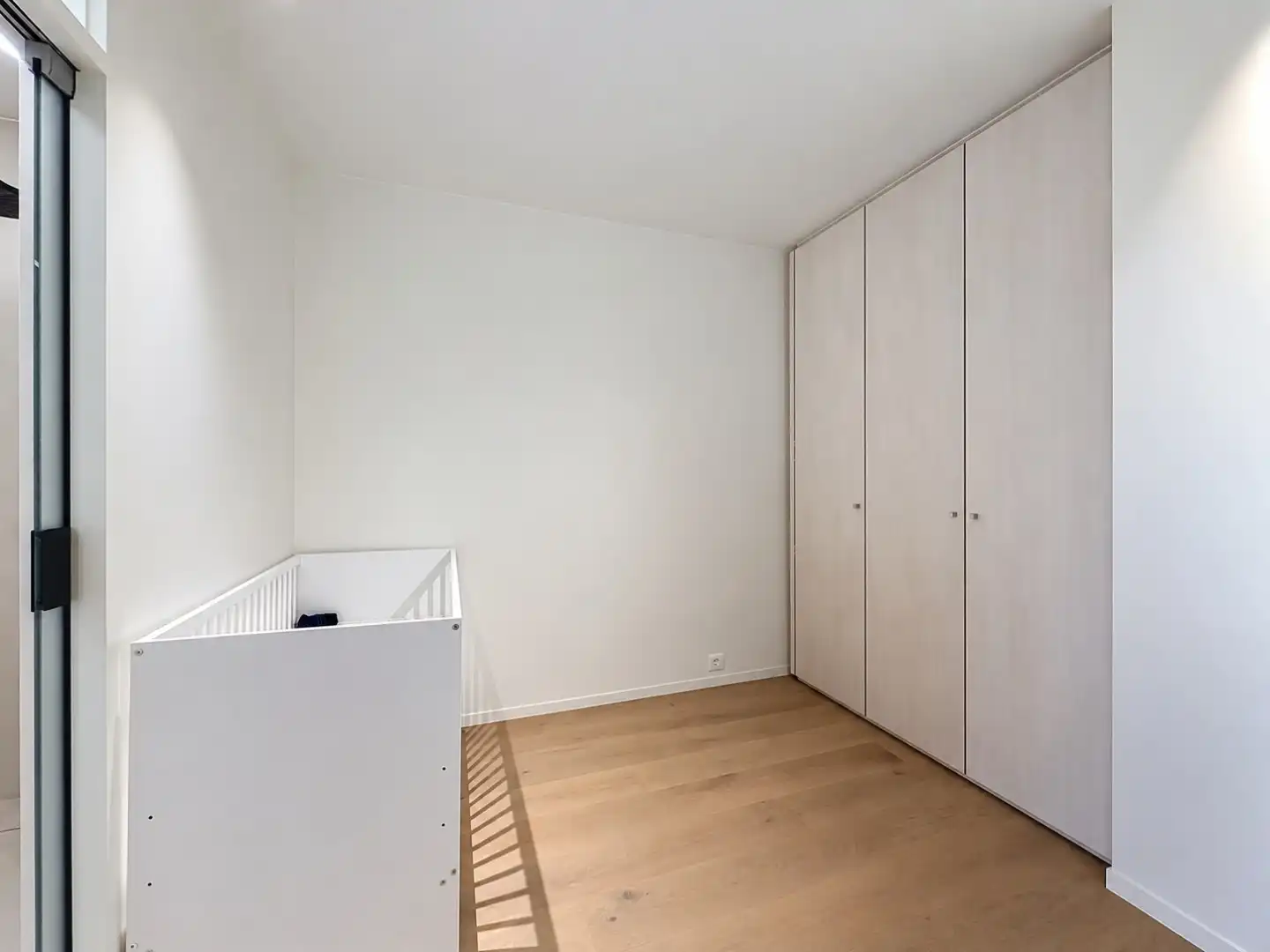 Luxueus gerenoveerd appartement met 3 slaapkamers en frontaal zeezicht te Oostduinkerke foto 6
