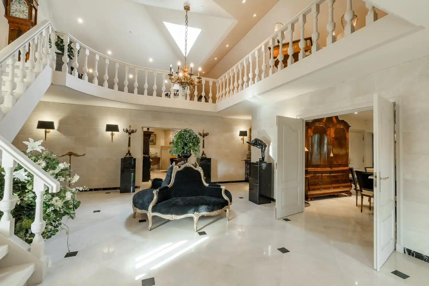 Prachtige villa op een uitzonderlijk domein van 20600m² foto 6