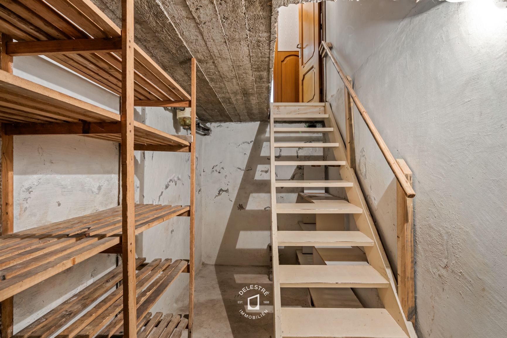 SOLIDE GOED GELEGEN WONING MET TOEKOMST!  foto 22