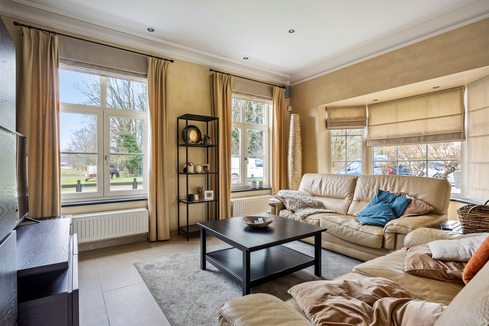 Prachige villa in doodlopende wijk foto 8