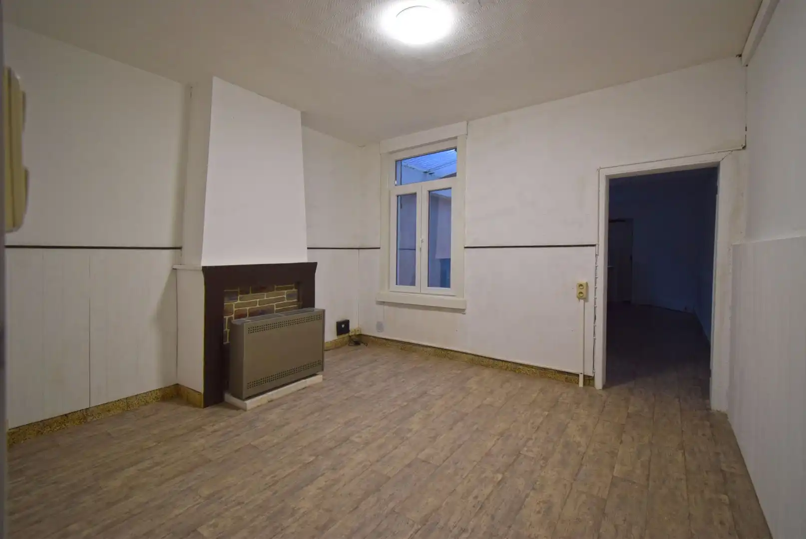 GERENOVEERDE INSTAPKLARE KNUSSE RIJWONING foto 6