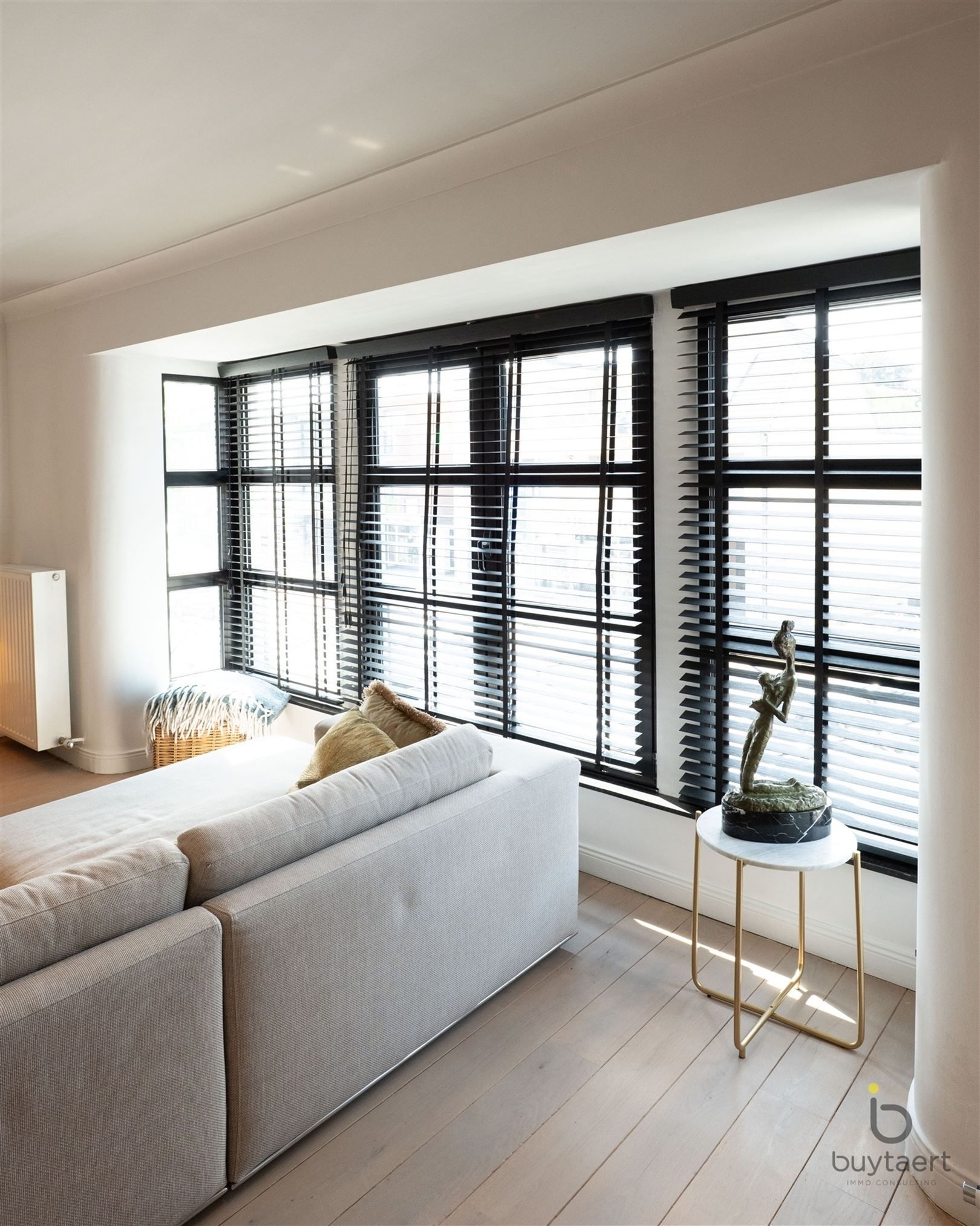 Véél ruimte, terras én tuin: lichtrijk 3 slaapkamer - triplex appartement in hartje Schilde! foto 14