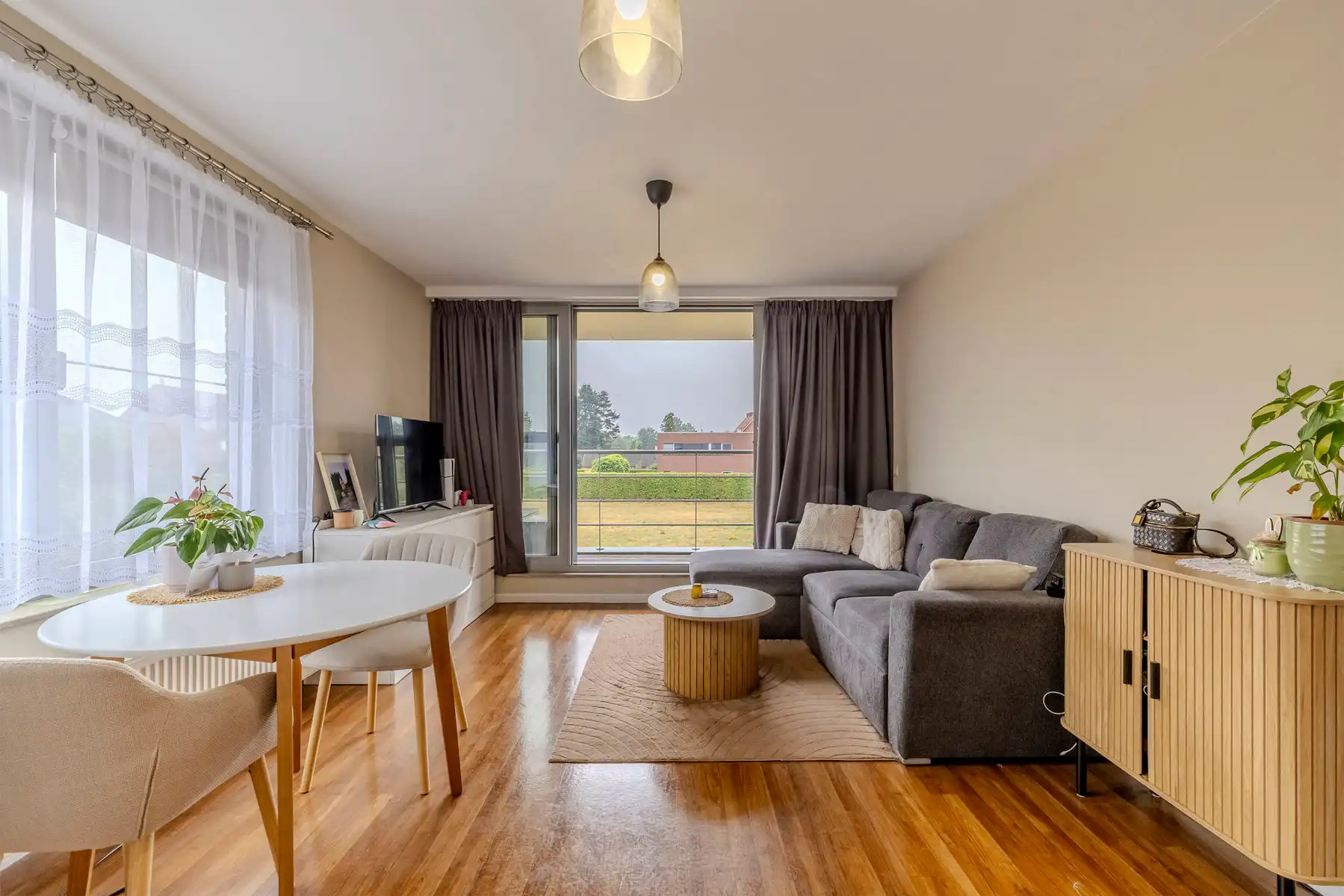Instapklaar 1-slaapkamerappartement in Minderhout foto 5