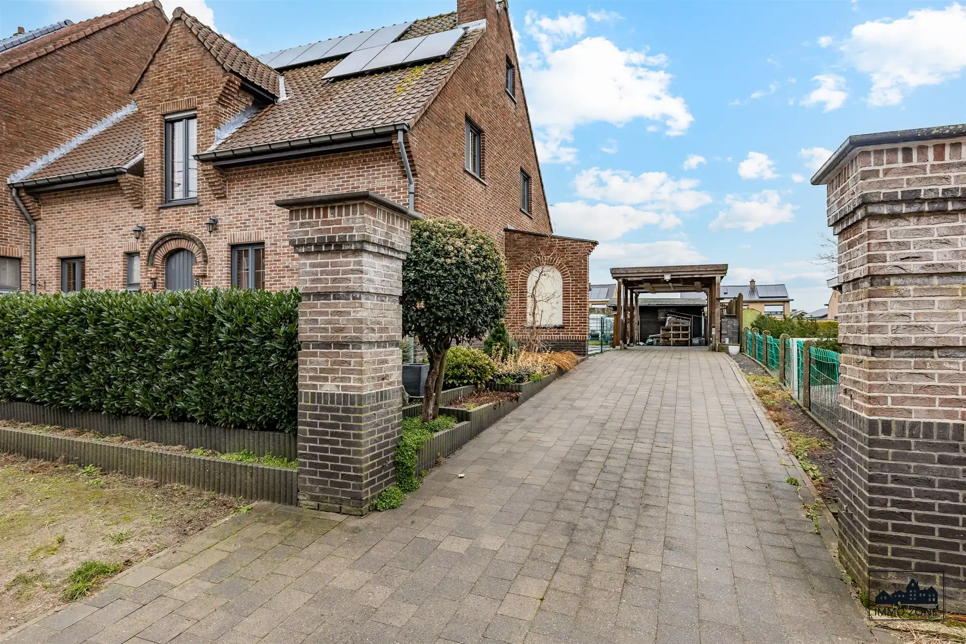 Zeer ruime halfopen bebouwing nabij de Durme foto 3