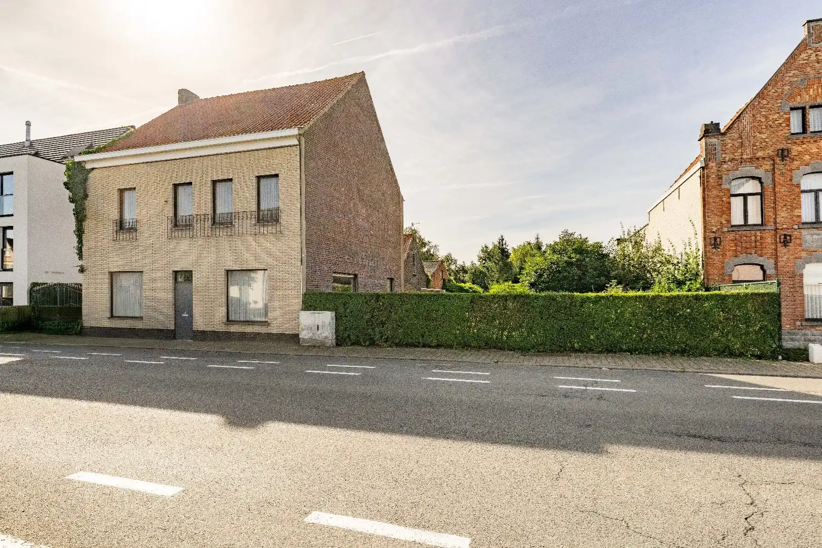 PROJECTGROND OP GUNSTIGE LOCATIE TE PITTEM foto 2