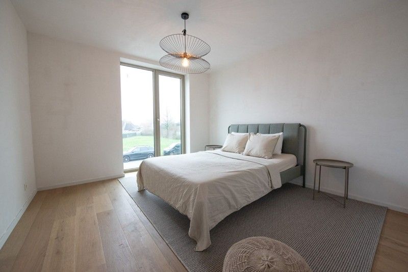 Prachtig nieuwbouwappartement met 2 slaapkamers TE KOOP in hartje WIELSBEKE! foto 7