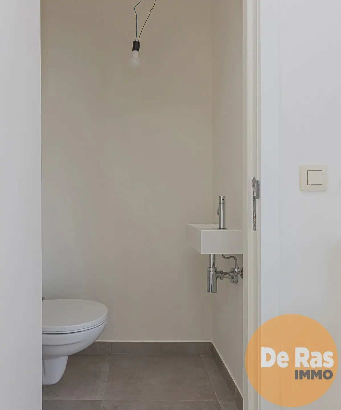 ERPE-MERE - Volledig gerenoveerde halfopen bebouwing foto 5