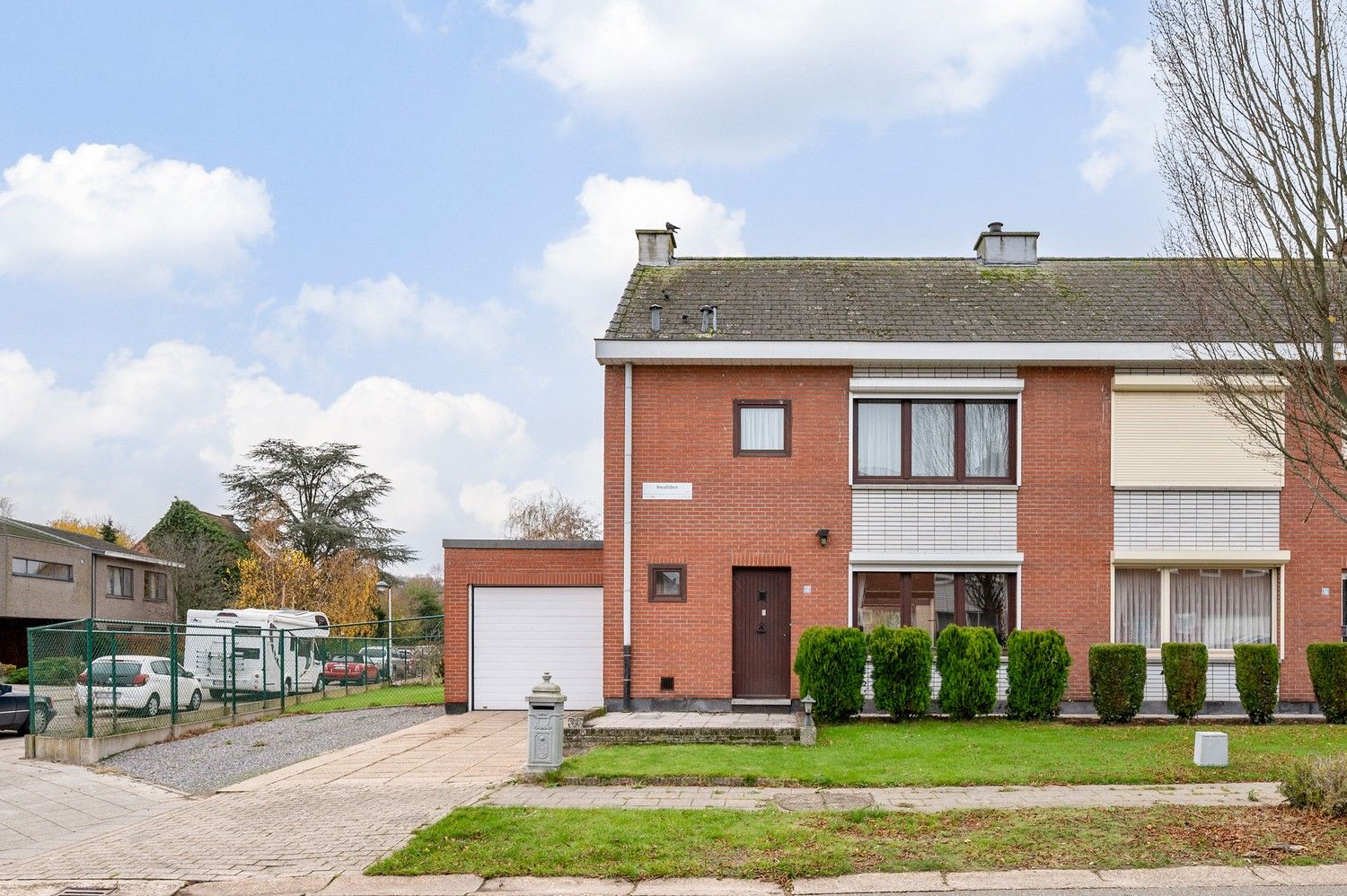 HOB | 3 SLKS | GARAGE foto 25