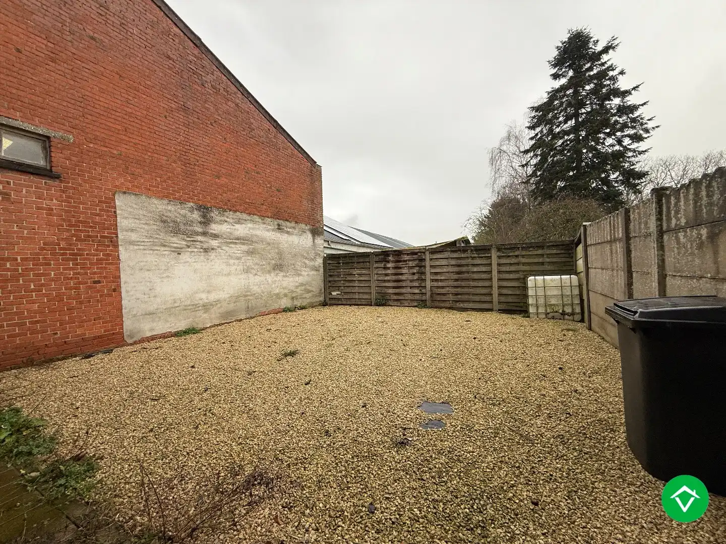 Halfopen bebouwing met 4 slaapkamers en terrastuin te Dadizele foto 6