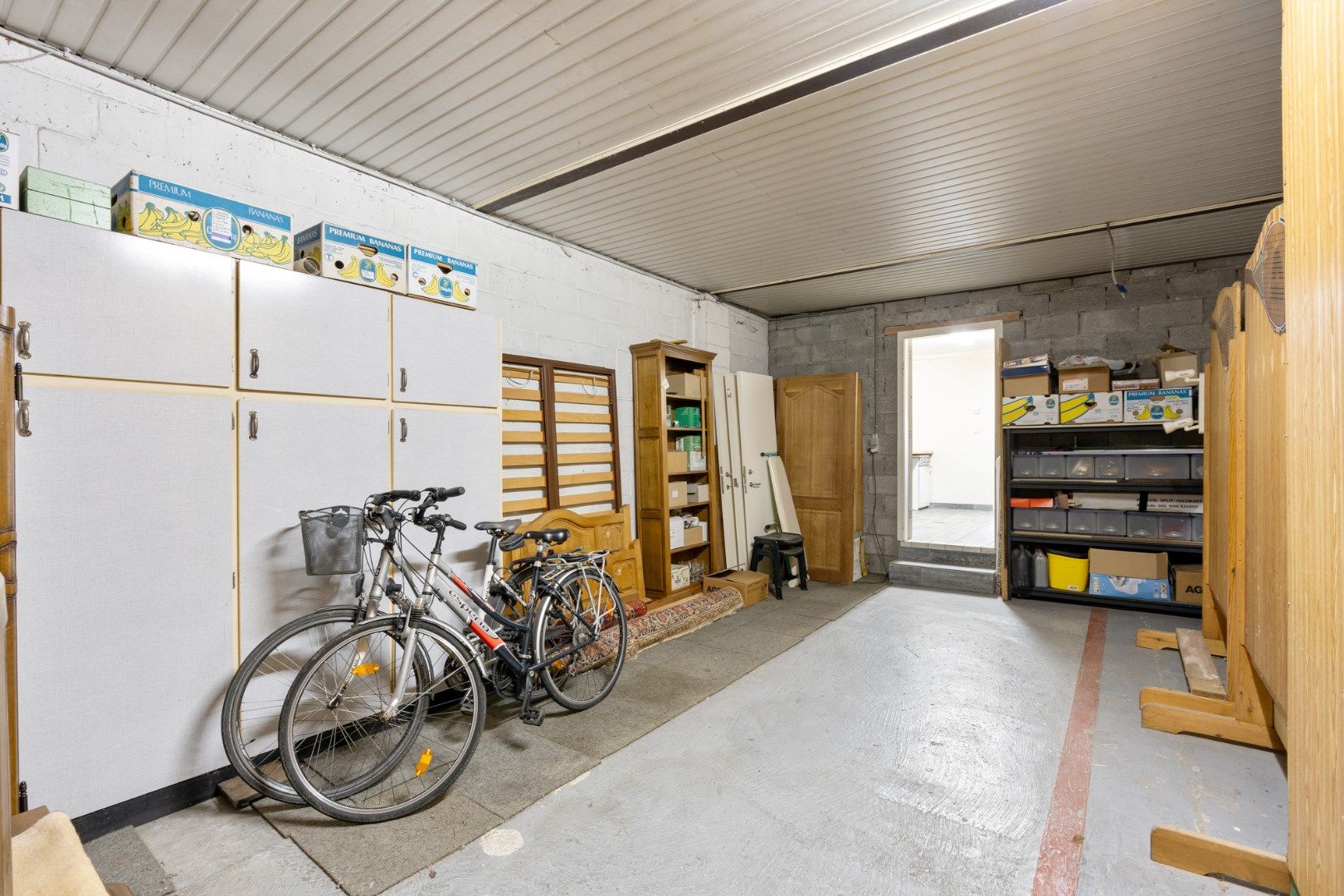 Halfvrijstaande woning met garage en ruime achterliggende polyvalente ruimte (148 m²) foto 23
