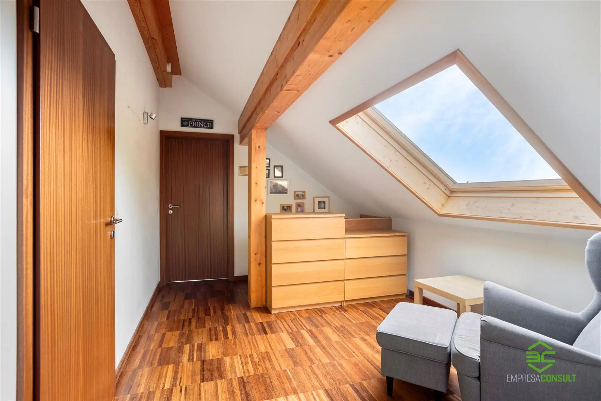 Ruime, energiezuinige woning met 5slpk en 3 badk te Hoeleden! foto 29