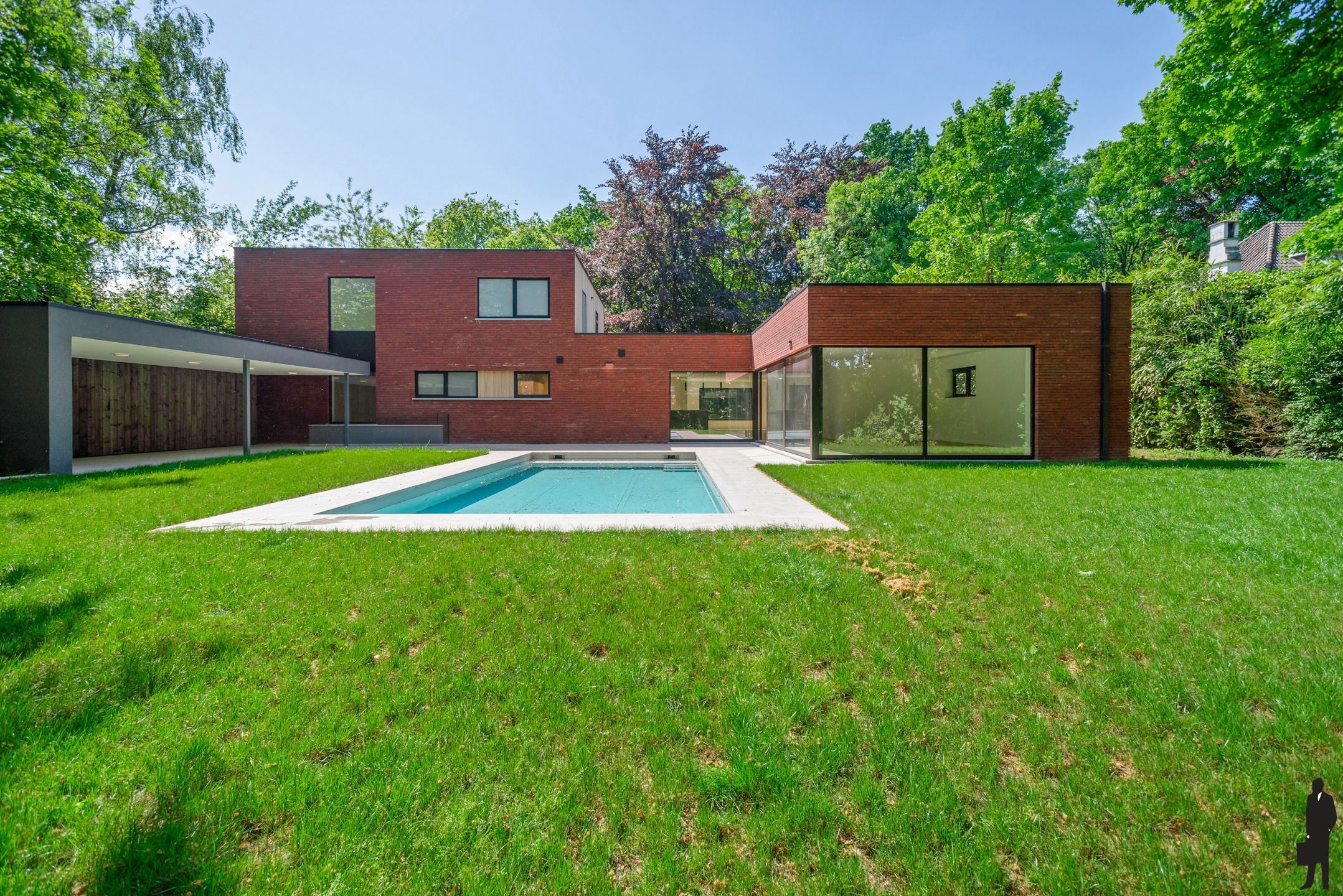 Energiezuinige woning met prachtige parktuin foto 15