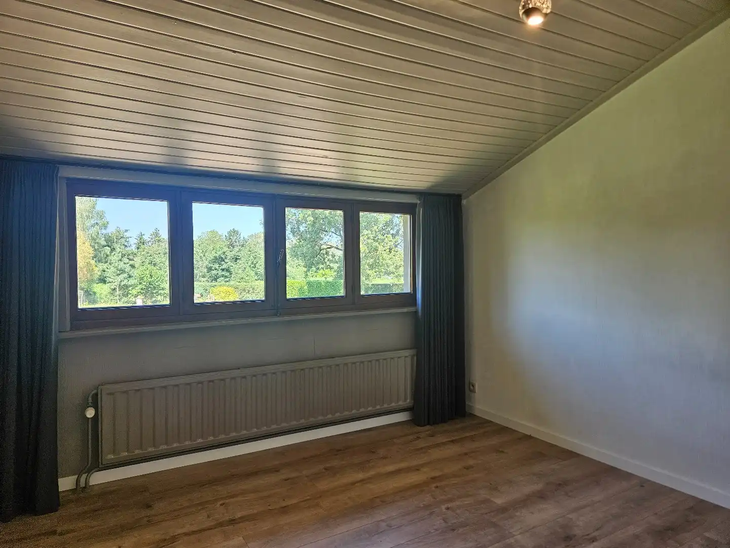 Rustig gelegen woning met 3 slaapkamers en prachtige vijvertuin in Geel-Winkelomheide !  foto 18
