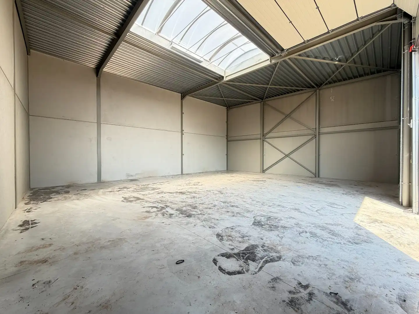 KMO-unit (nieuwbouw) - nabij E40! - 190 m² foto 3