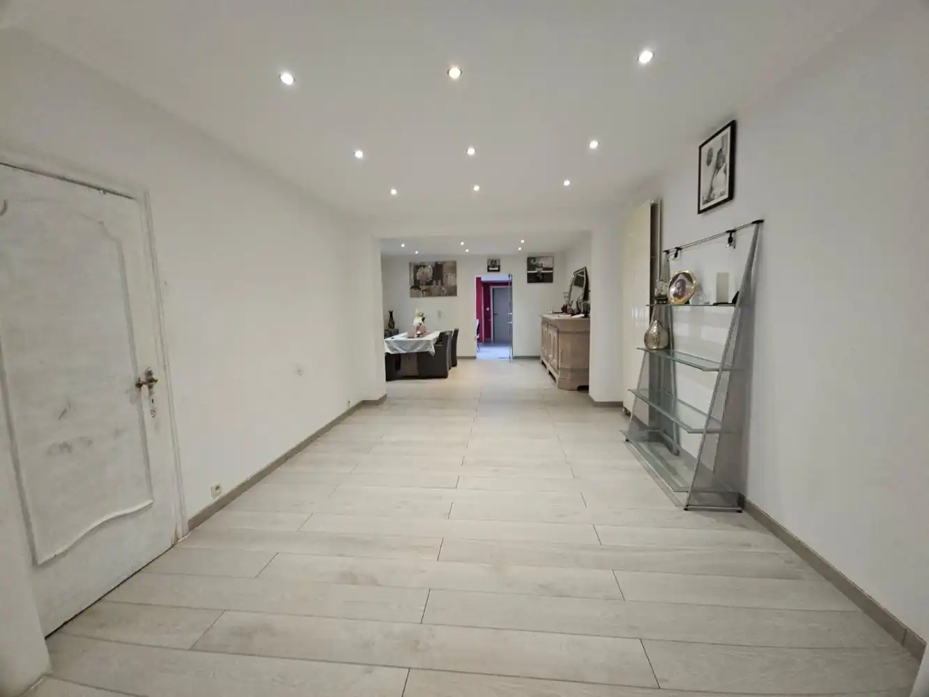 Gerenoveerde woning met 5 slaapkamers en tuin vlakbij de dorpskern foto 6