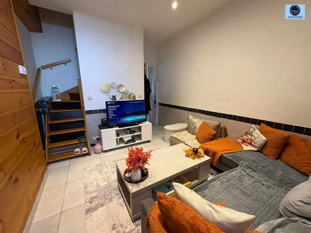 GEZELLIGE INSTAPKLARE RIJWONING NABIJ HET CENTRUM foto 3