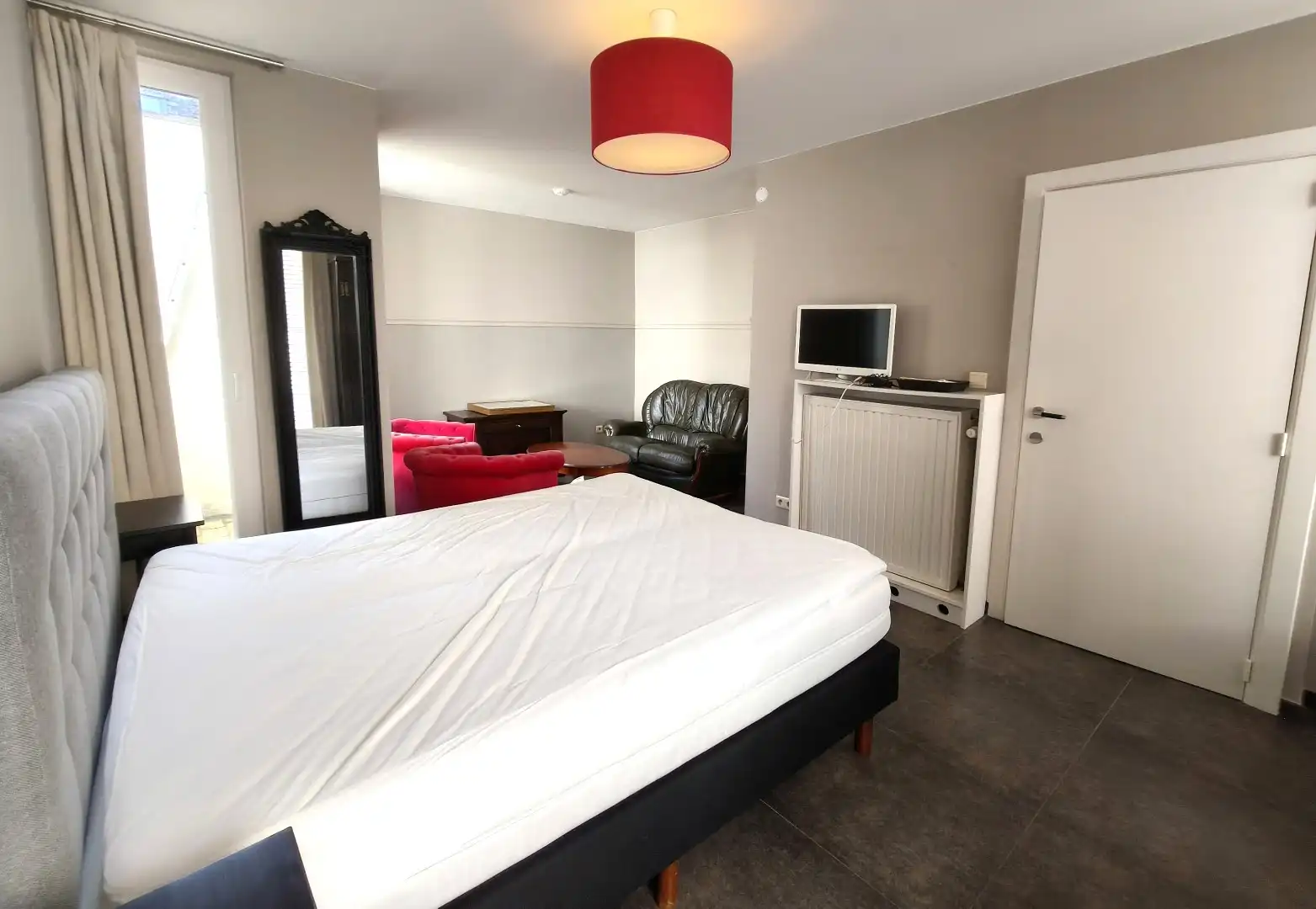 Gebouw met 3 vakantiestudio's foto 7