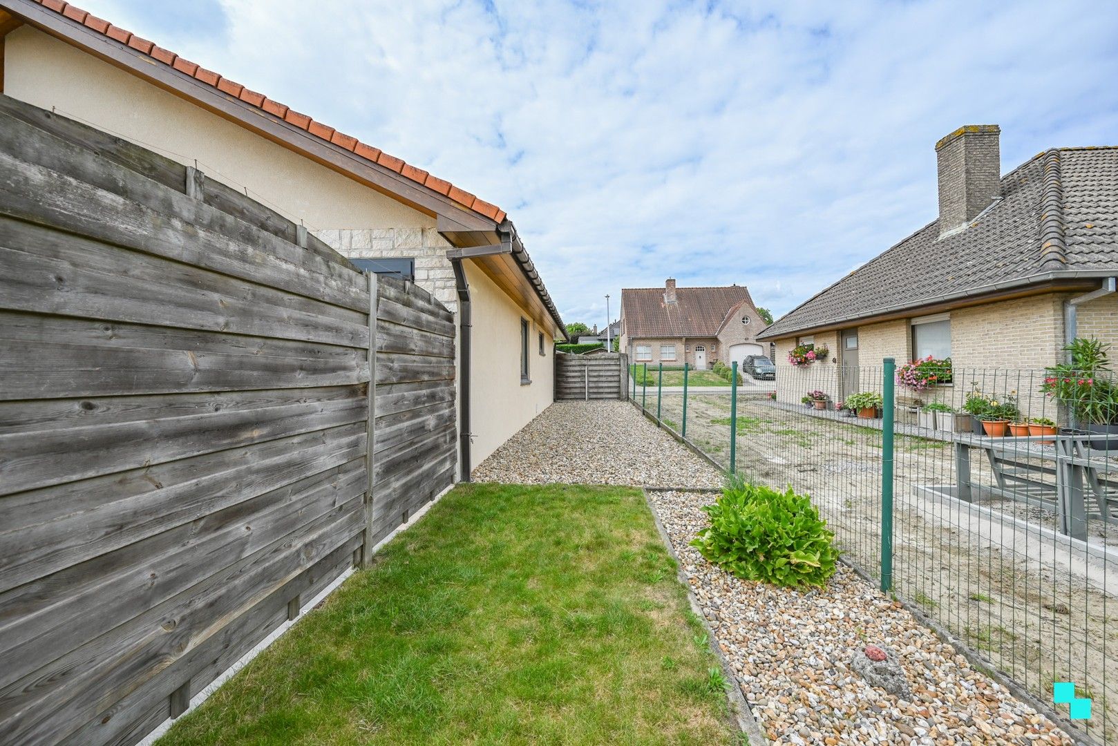 Instapklare bungalow rustig gelegen te Moorslede foto 26