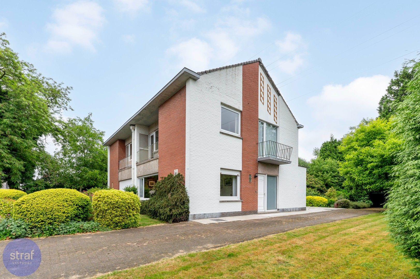 Halfopen bebouwing met groot potentieel in het groen foto 16