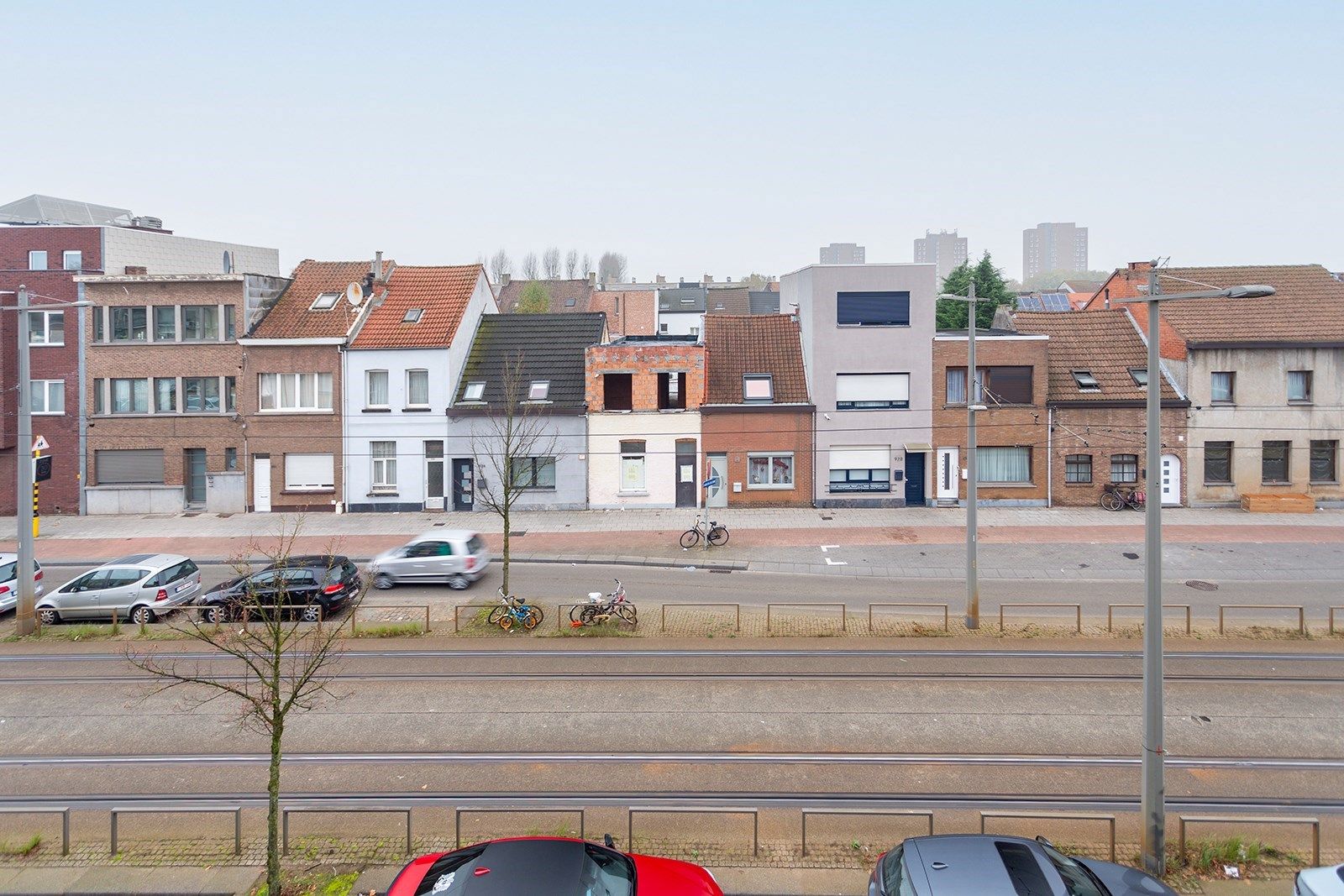 Zeer ruime woning met 7 slpk, 3 badkamers, terras en garage foto 17