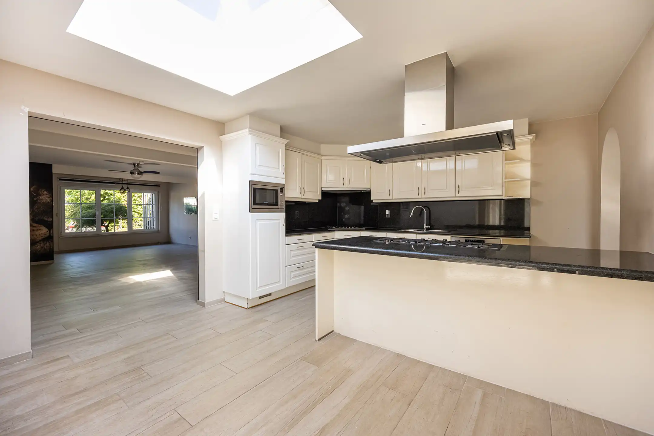 Ruime gelijkvloerse woning met 4 slpks op 1059m2 te Turnhout foto 8