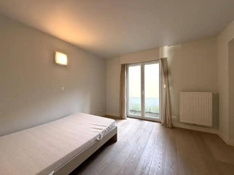 Modern 2-slaapkamerappartement met terras aan Sint-Annaplein foto 9