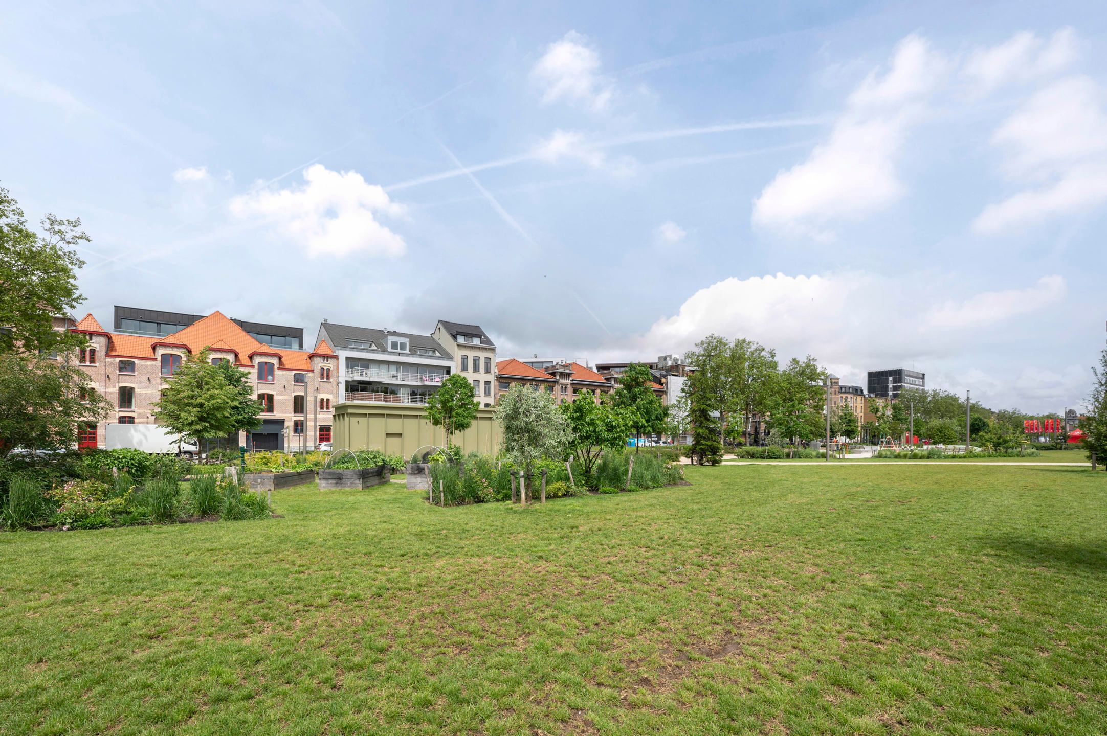 ANTWERPEN-ZUID - Luxueuze penthouse met riant terras en royale parkingfaciliteit foto 16