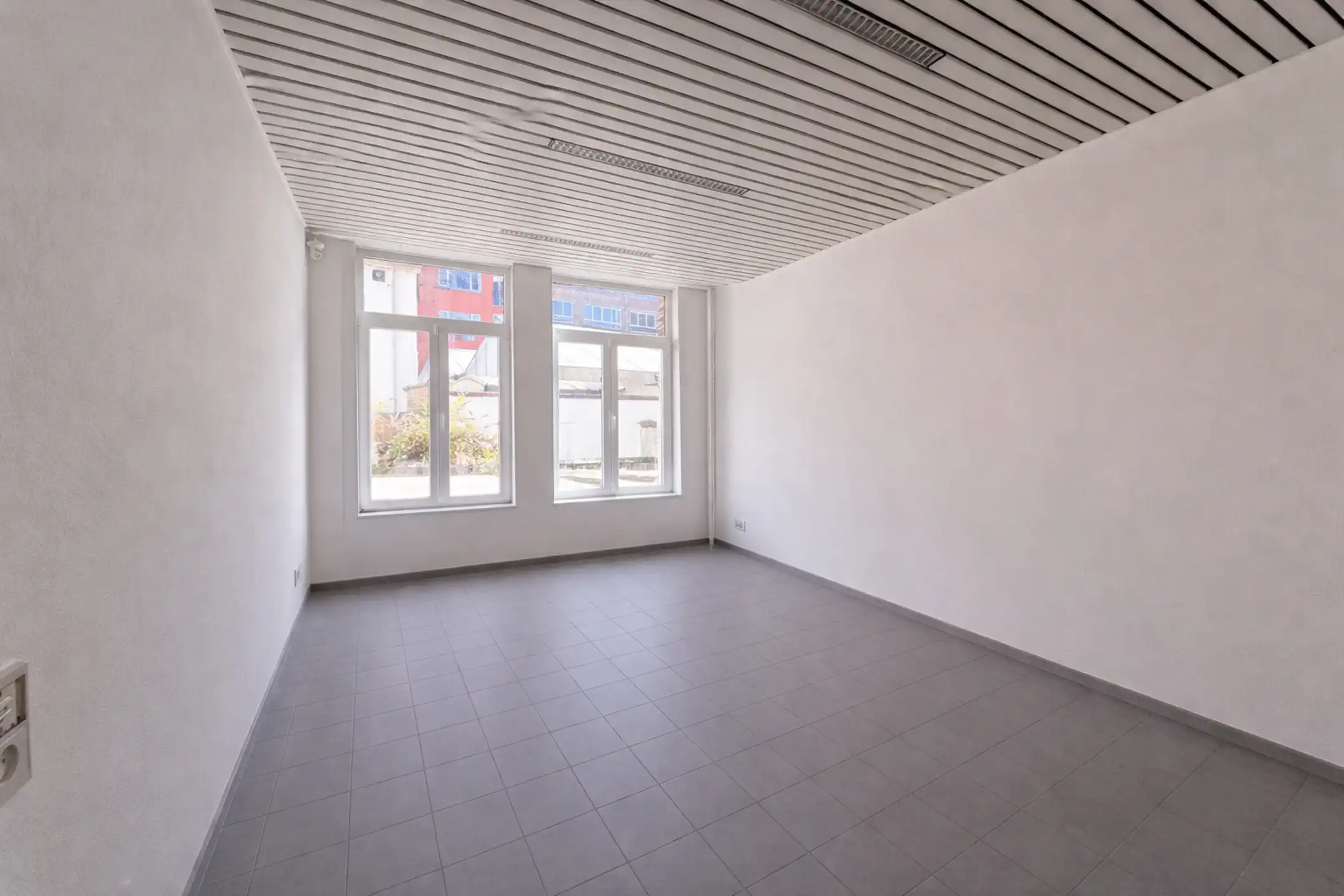 Handels- of kantoorruimte met uitstekende zichtbaarheid  foto 11