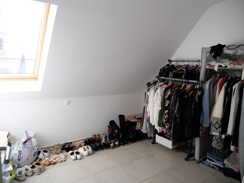 Dakappartement met 2 slaapkamers, groot terras en garage te huur in Tiegem foto 13