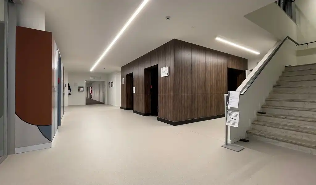 Instapklaar kantoor te huur in Wilrijk foto 10