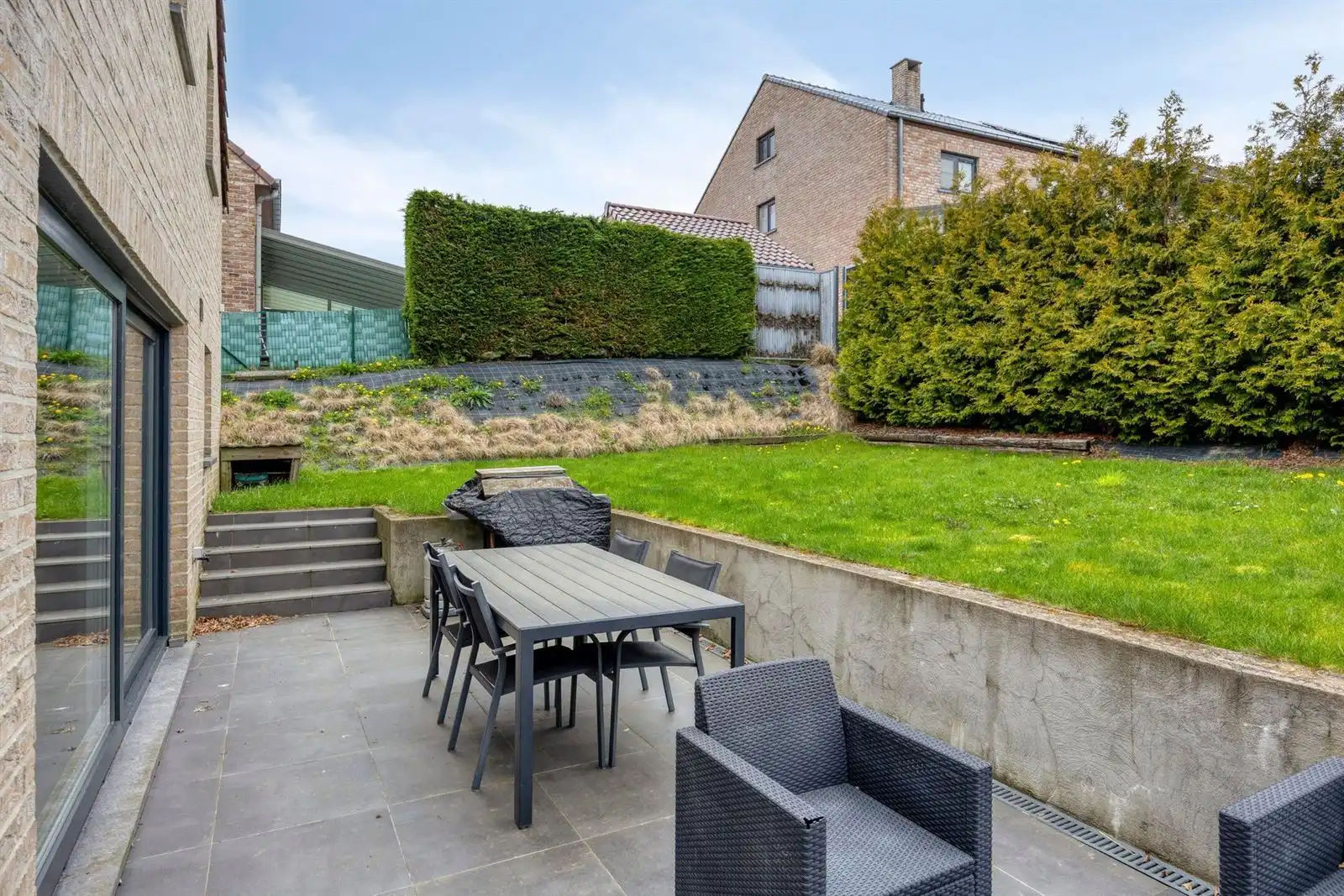 Alleenstaande woning met tuin foto 25