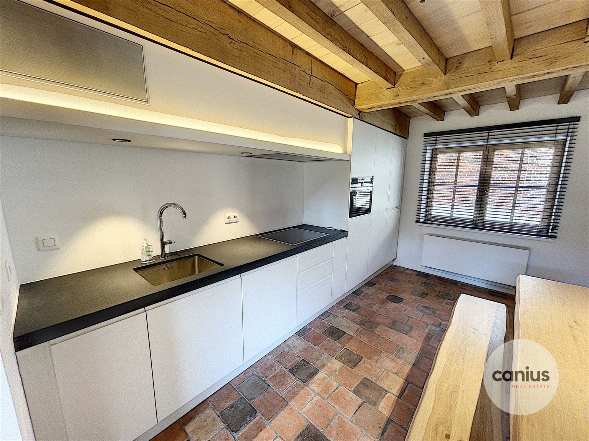 TIJDLOZE WONING IN HARTJE SINT-TRUIDEN foto 6