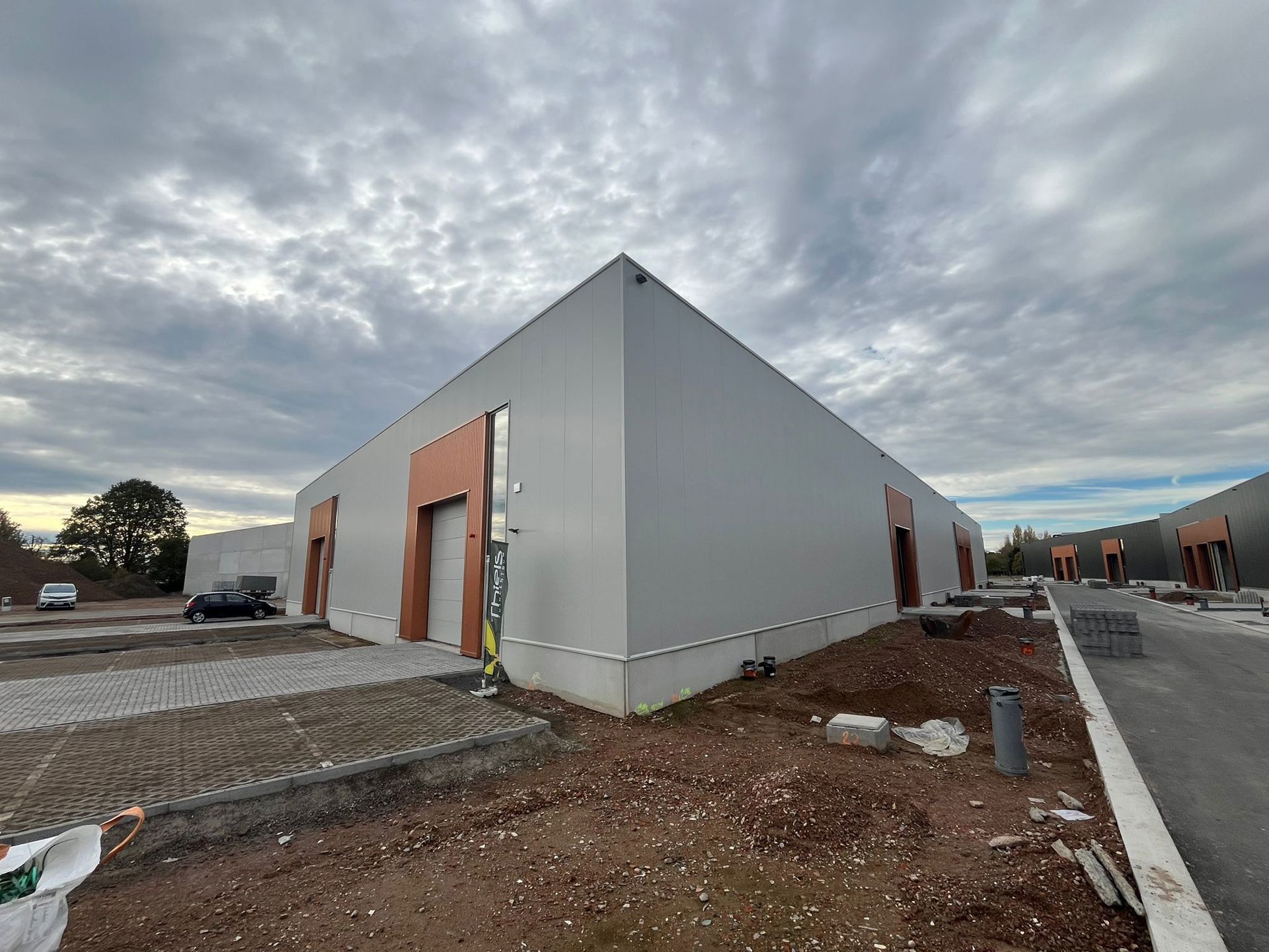 Nieuwbouw KMO-ontwikkeling te Heist-op-den-Berg foto {{pictureIndex}}