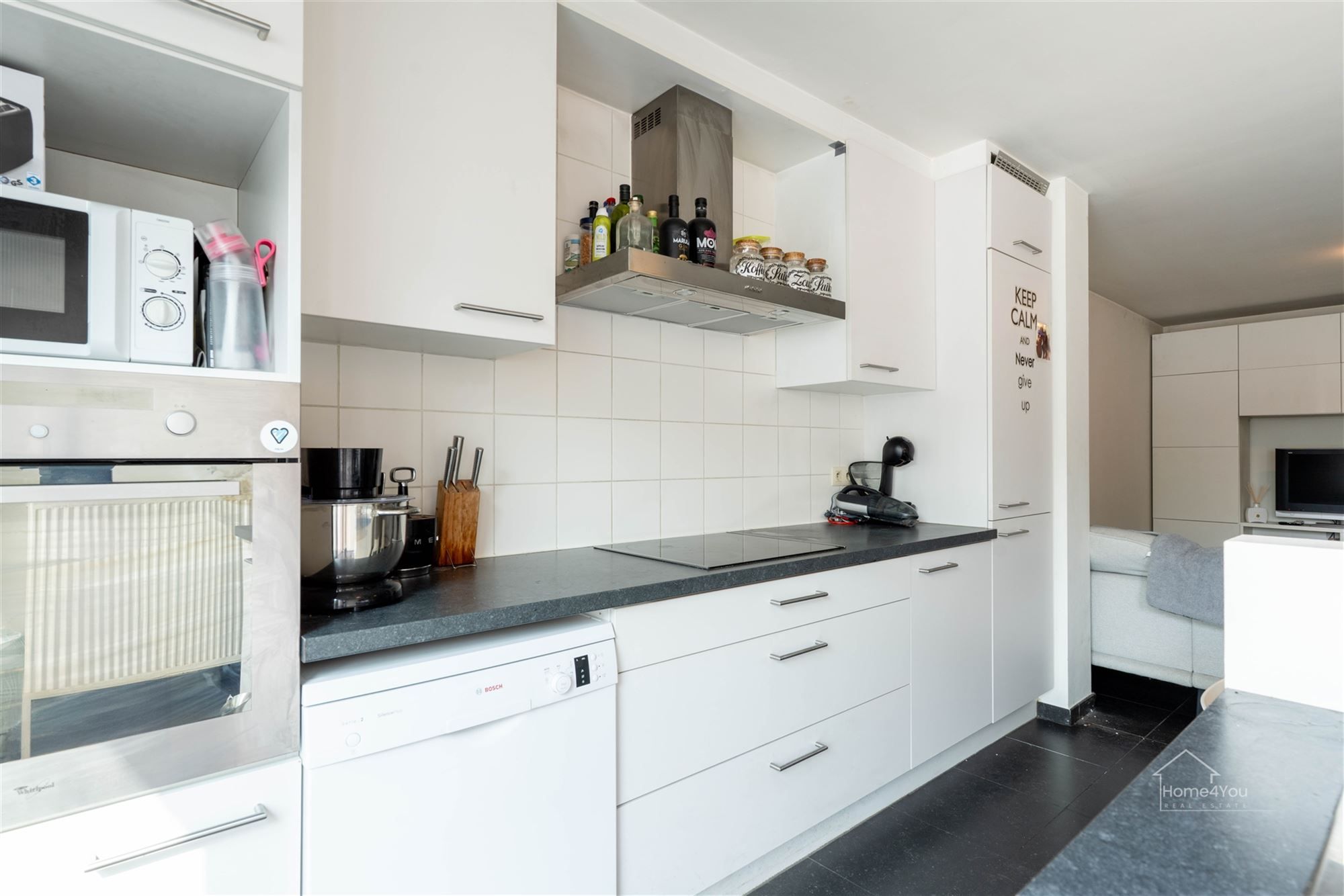 Instapklare woning met 3 slaapkamers te koop! foto 8