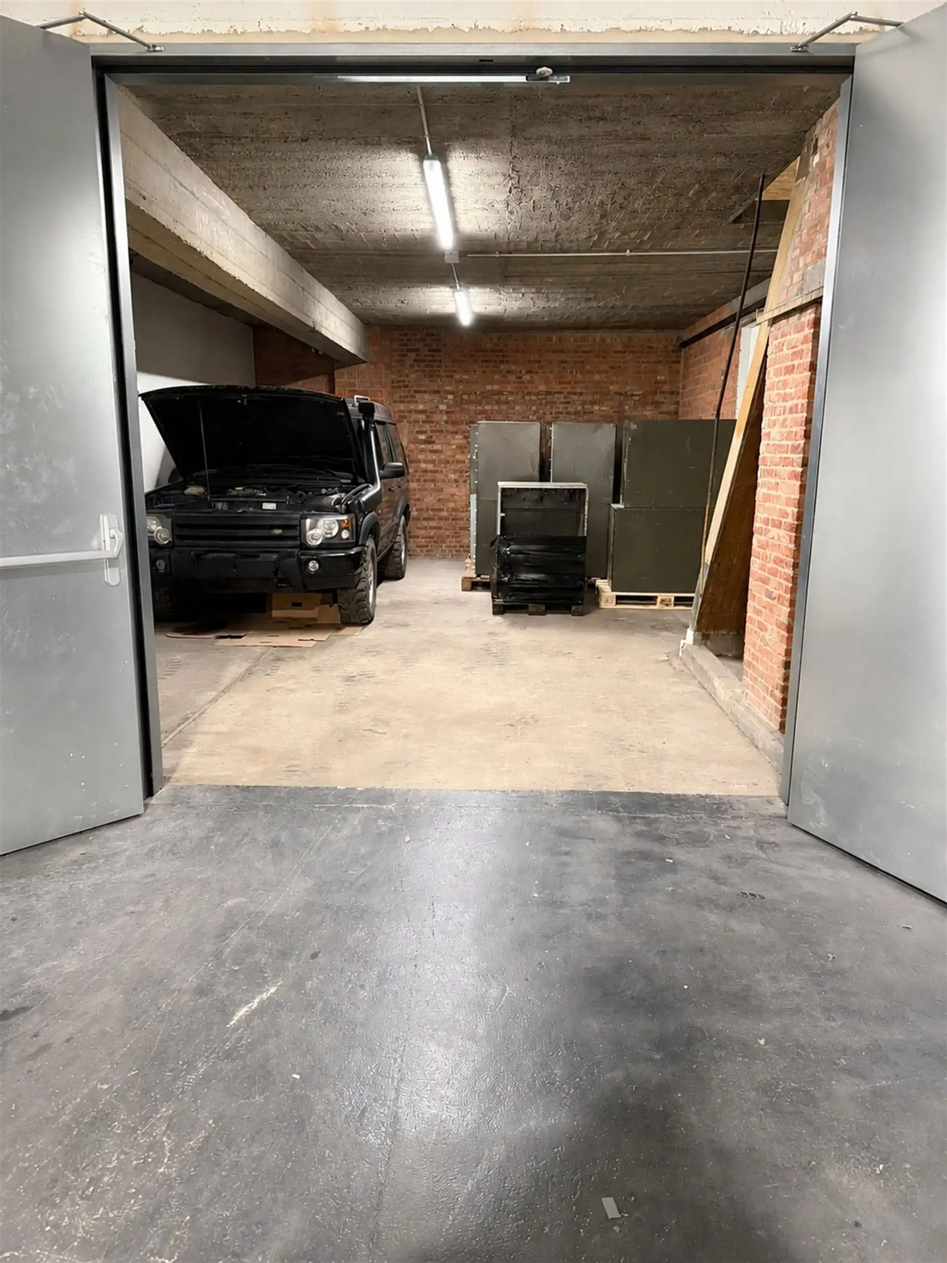 Afgesloten stockage unit (+/- 41 m²) foto 4
