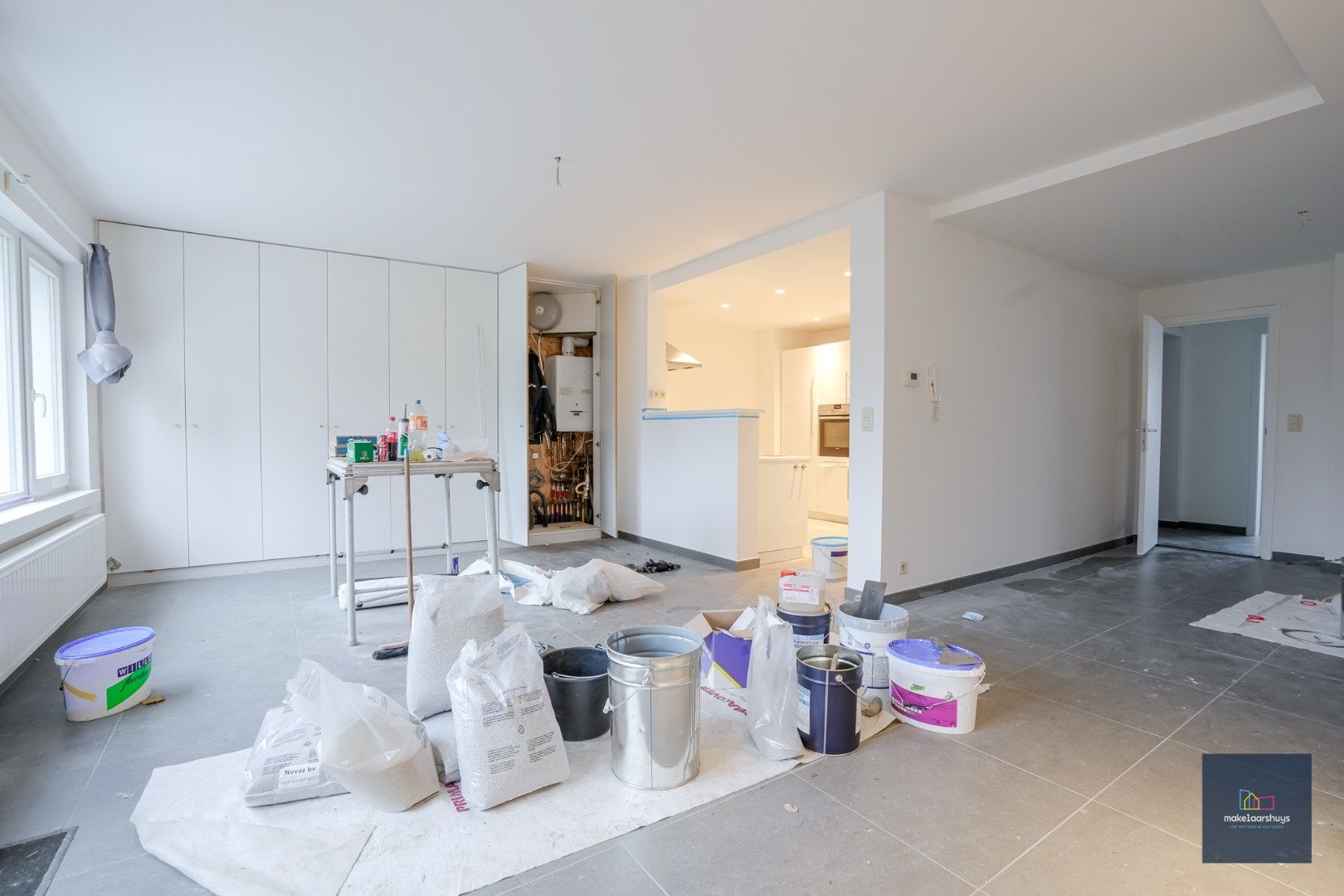 Ruim gelijkvloersappartement met 2 slaapkamers , een  zuidgeorienteerde  tuin en garage foto 6