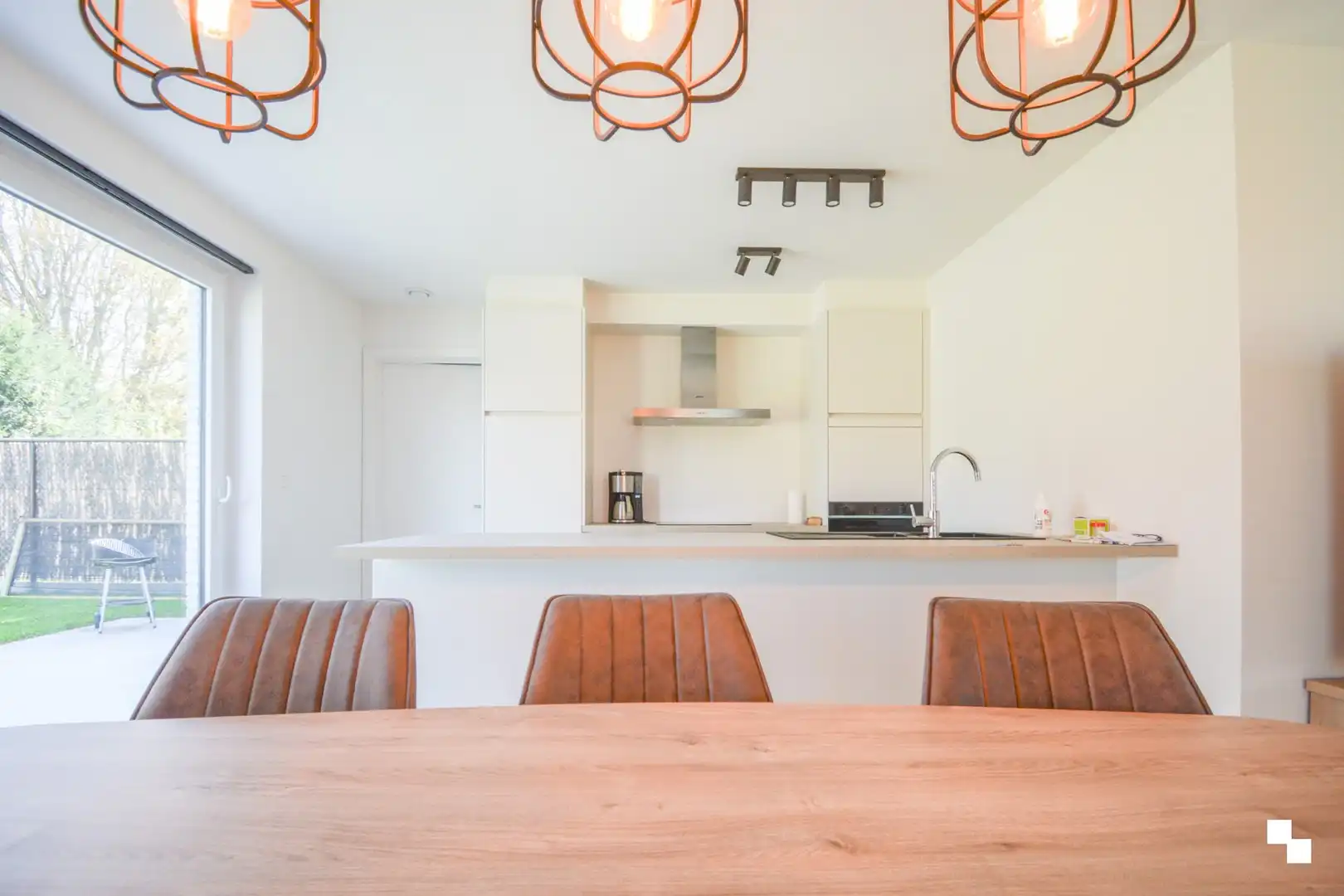 Energiezuinige recente half open bebouwing met tuin en garage te Gits foto 5