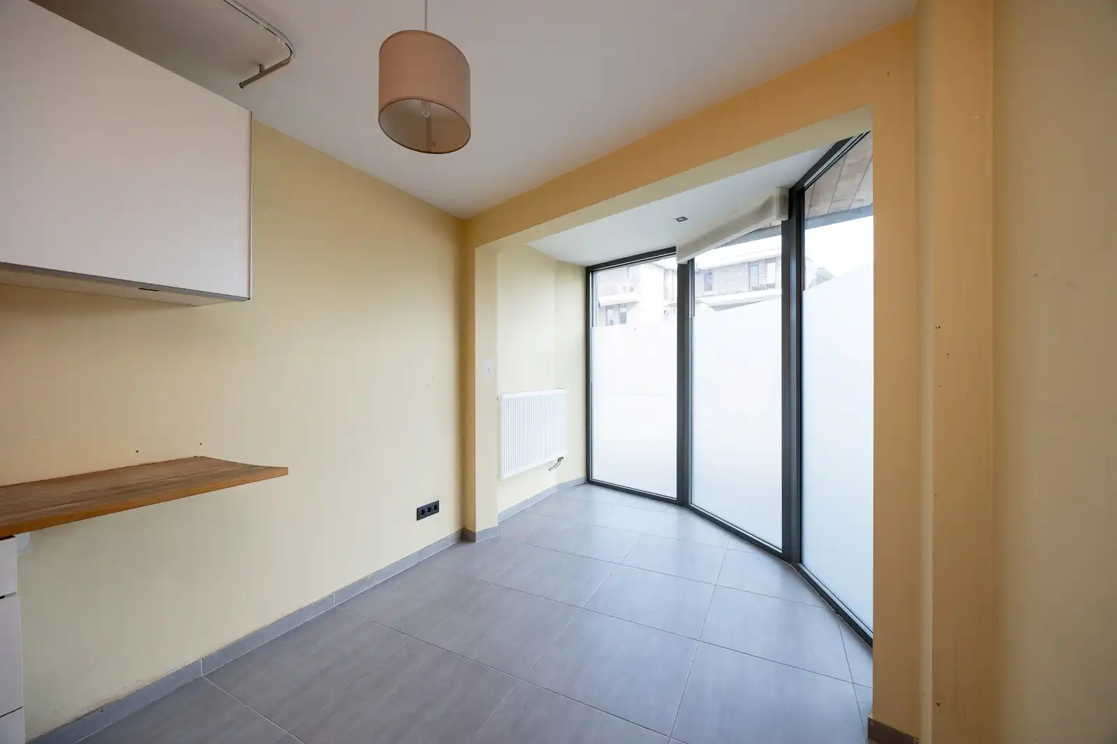Instapklare woning te Blaasveld! foto 26