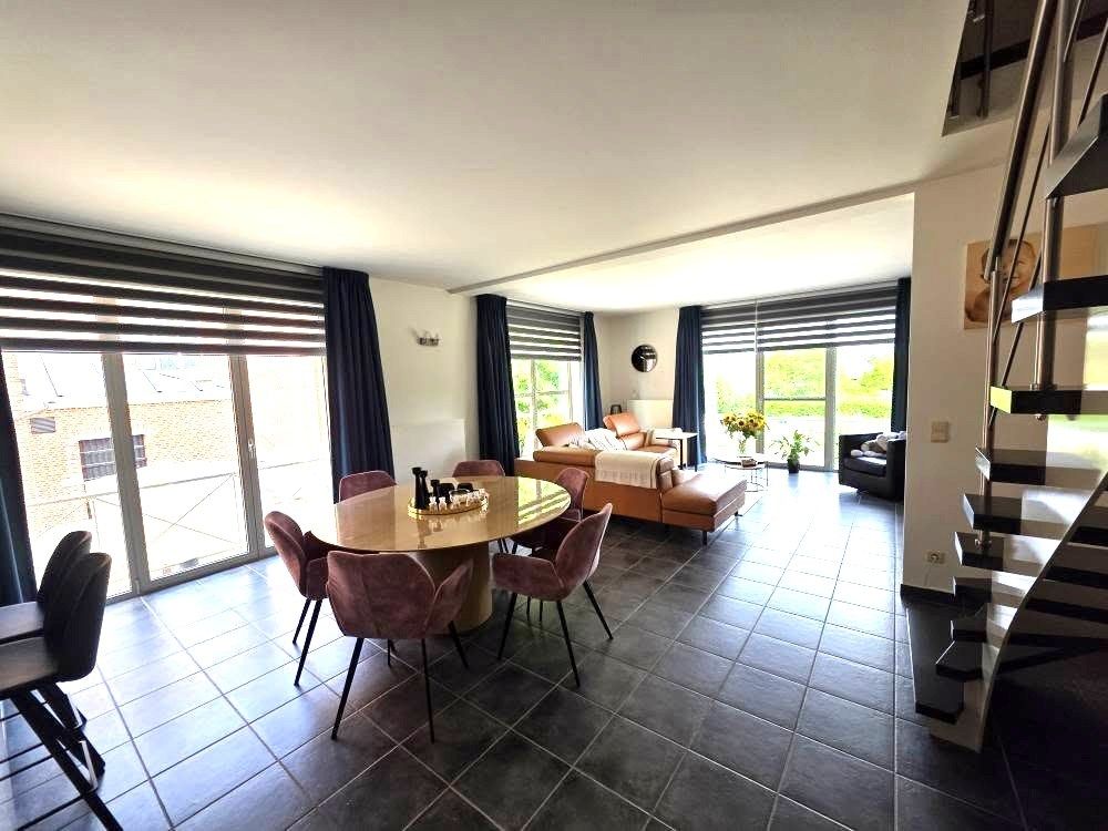 Schitterend appartement (duplex) centrum Elewijt. foto 6