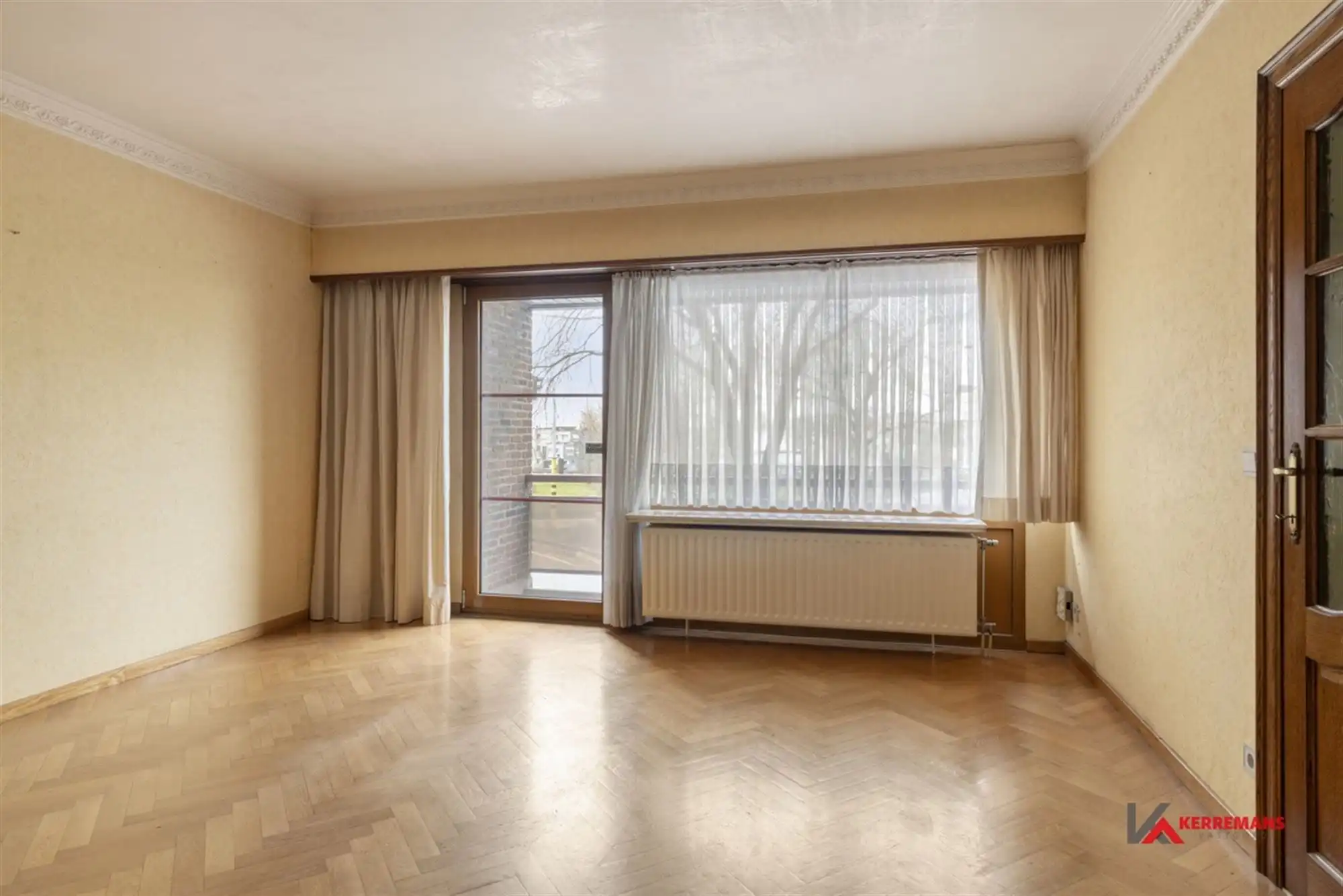 Instapklaar appartement met 3 slaapkamers en garage.  foto 6