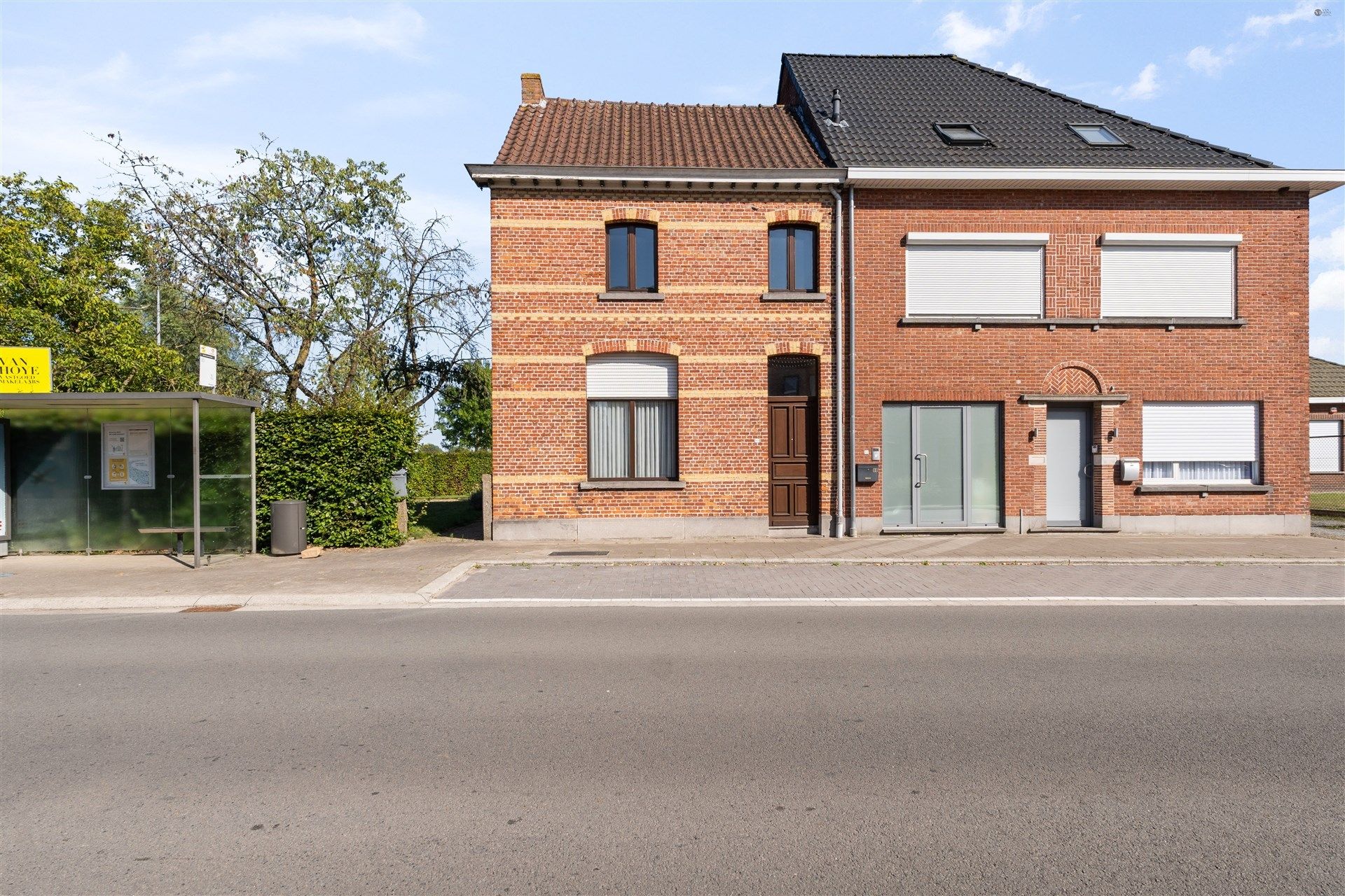 halfopen bebouwing met leuke tuin foto 17
