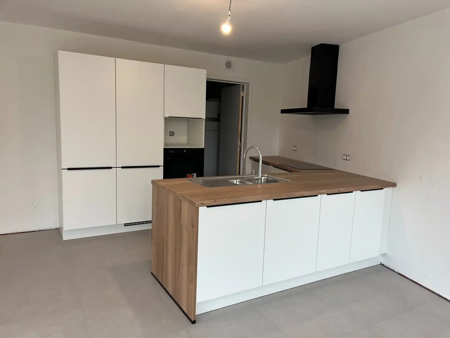 Modern en energiezuinig nieuwbouwappartement met ruim terras. foto 3