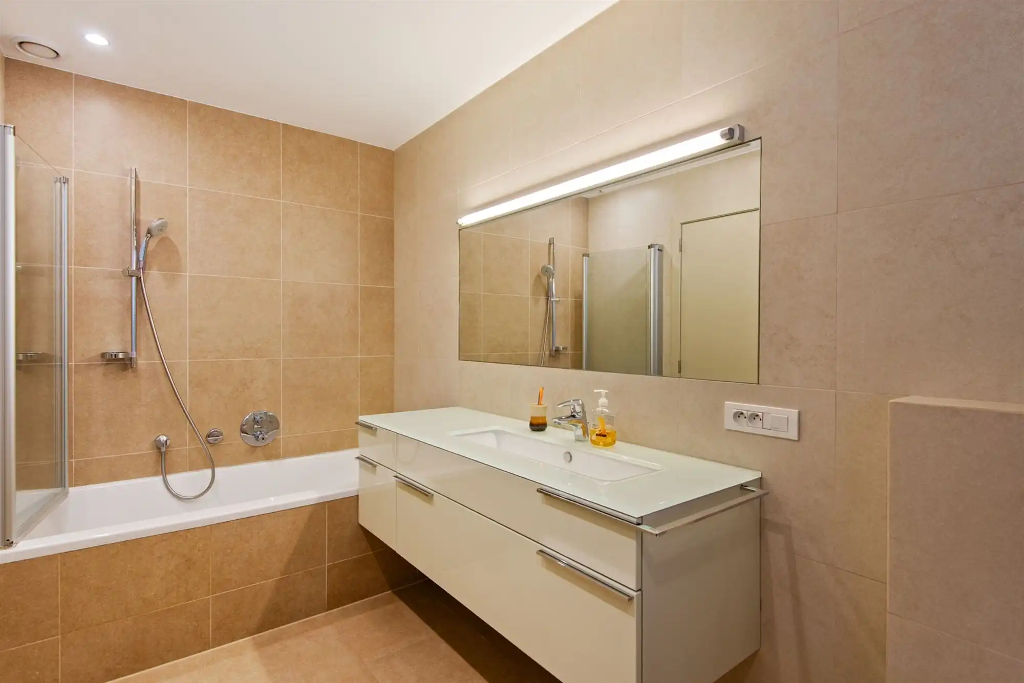 Exclusieve energiezuinige vrijstaande villa te Wilrijk foto 18