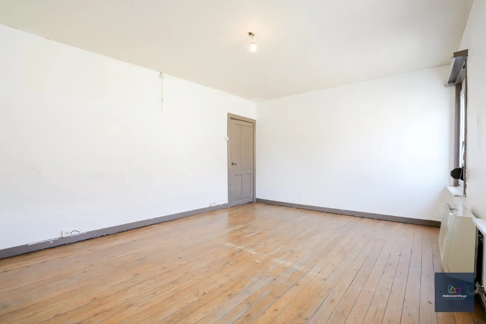Te renoveren woning met 3 slpk en tuin te Overmere foto 16