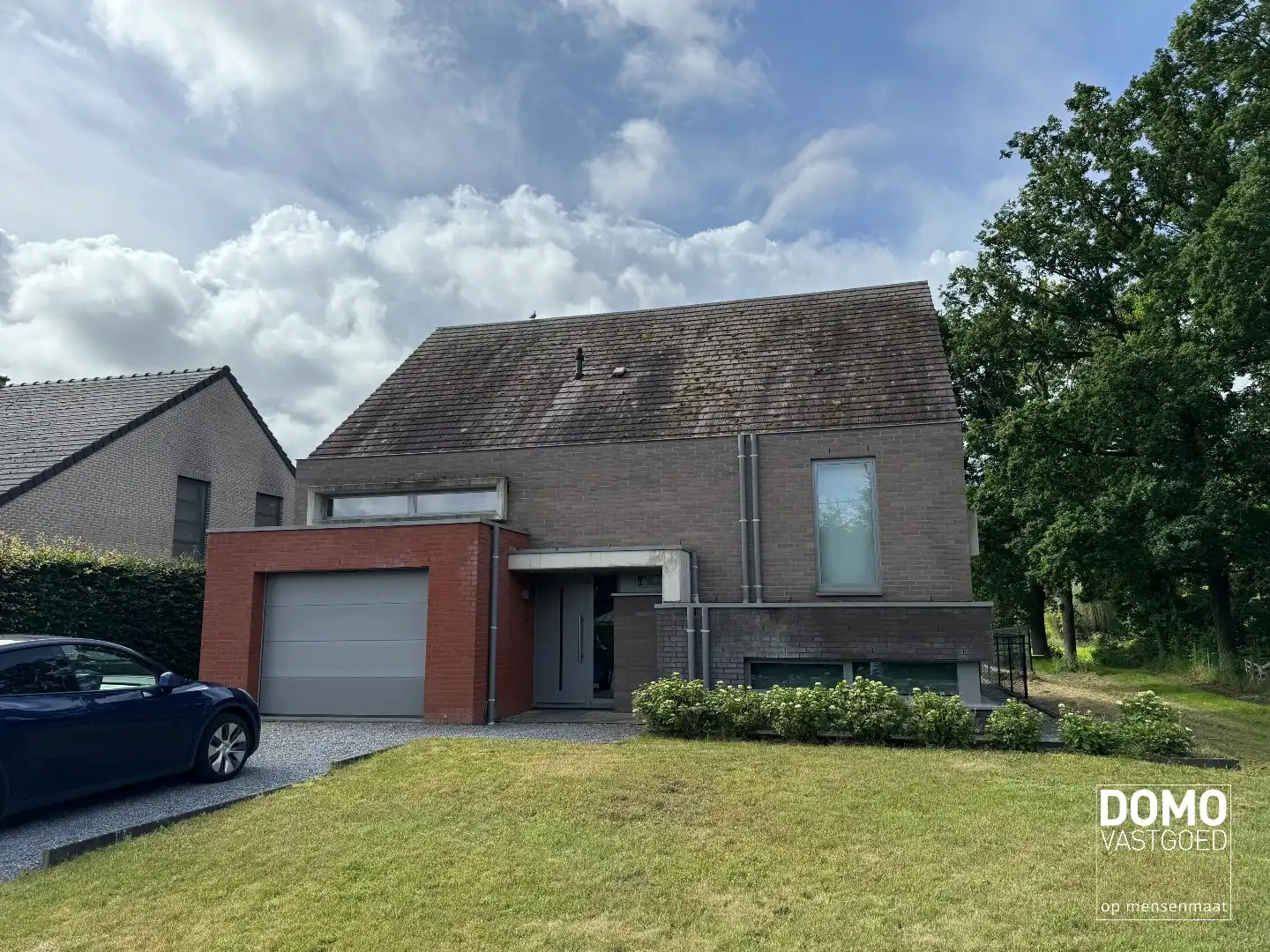 PRACHTIGE VILLA MET 3 SLAAPKAMERS, INPANDIGE GARAGE EN RUIME TUIN IN BOLDERBERG foto 2